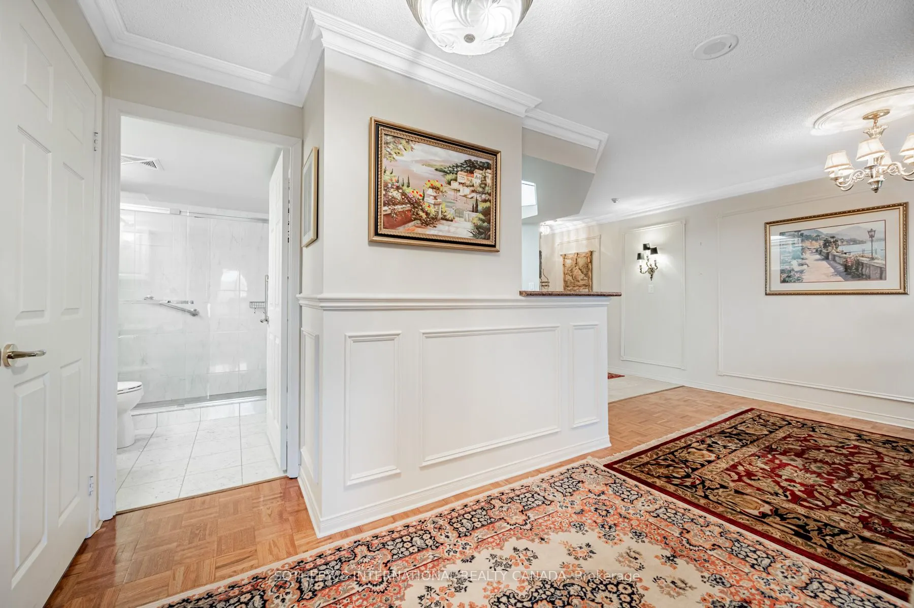 38 Avoca Avenue #704