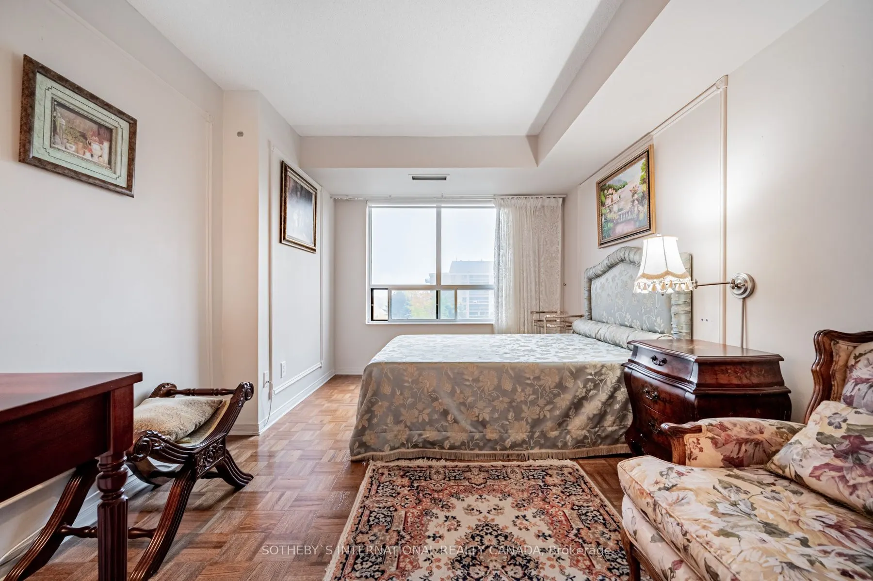 38 Avoca Avenue #704