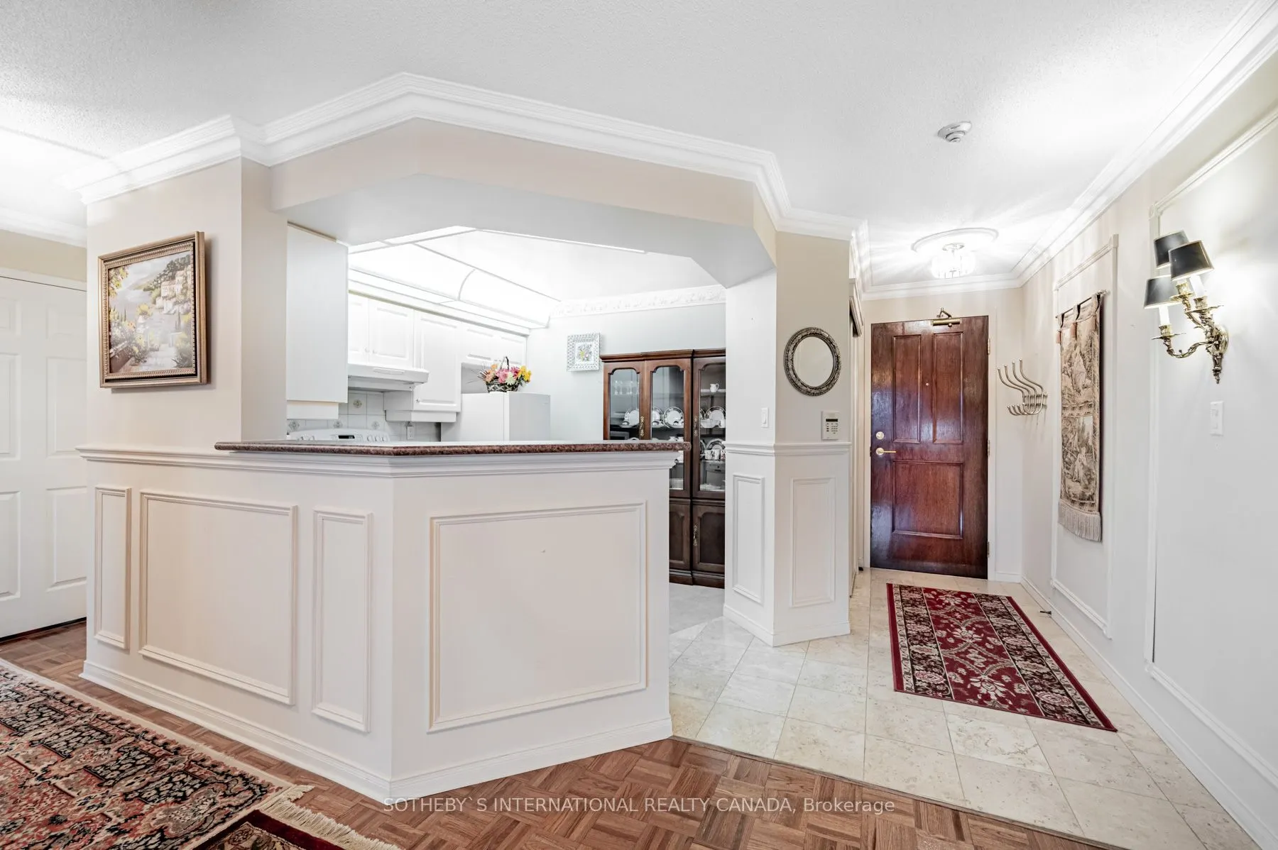 38 Avoca Avenue #704