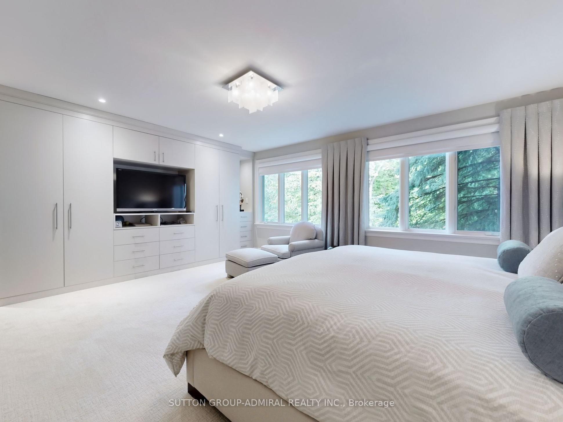 7 York Downs Drive