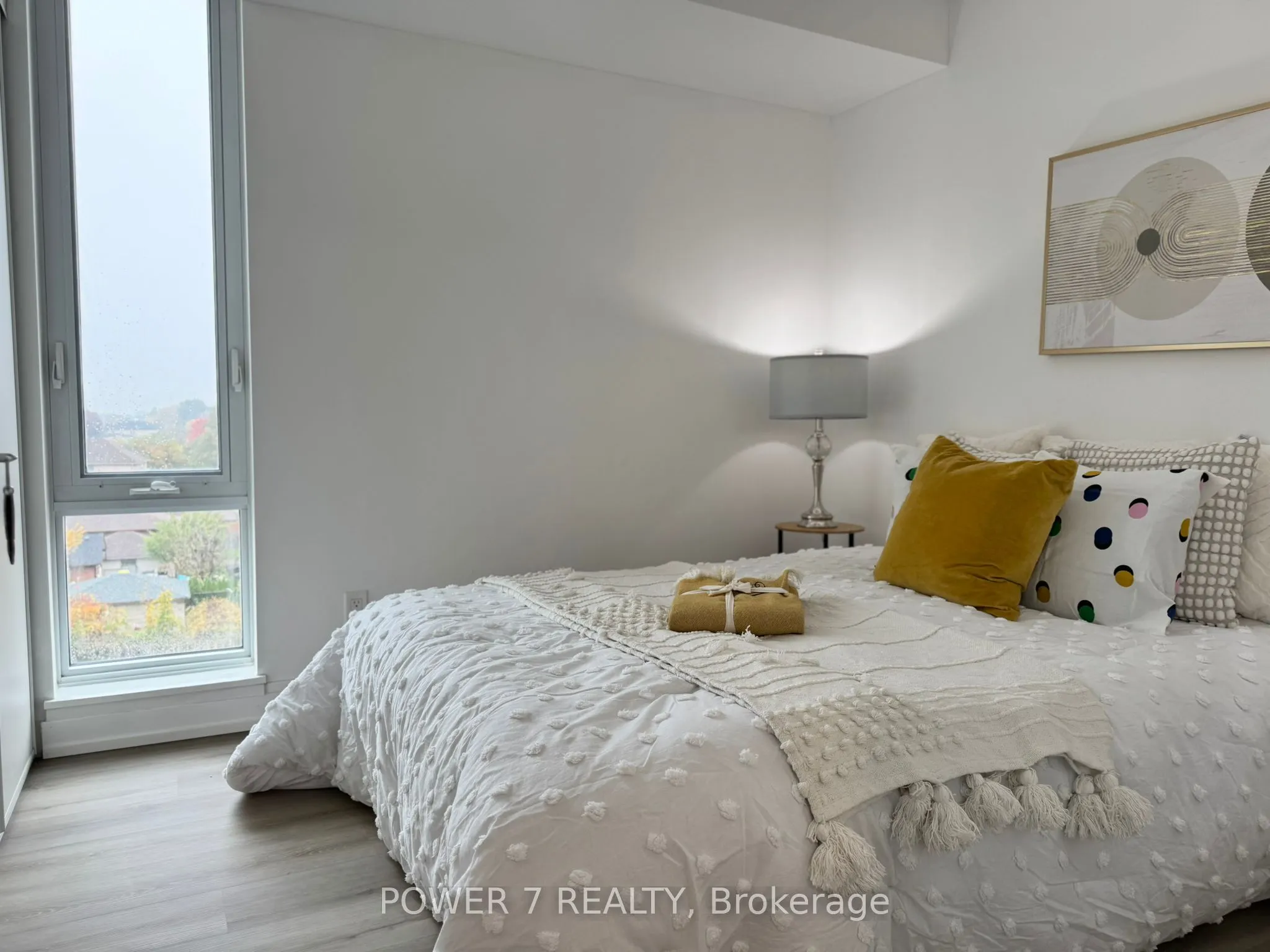 120 Varna Drive, #614