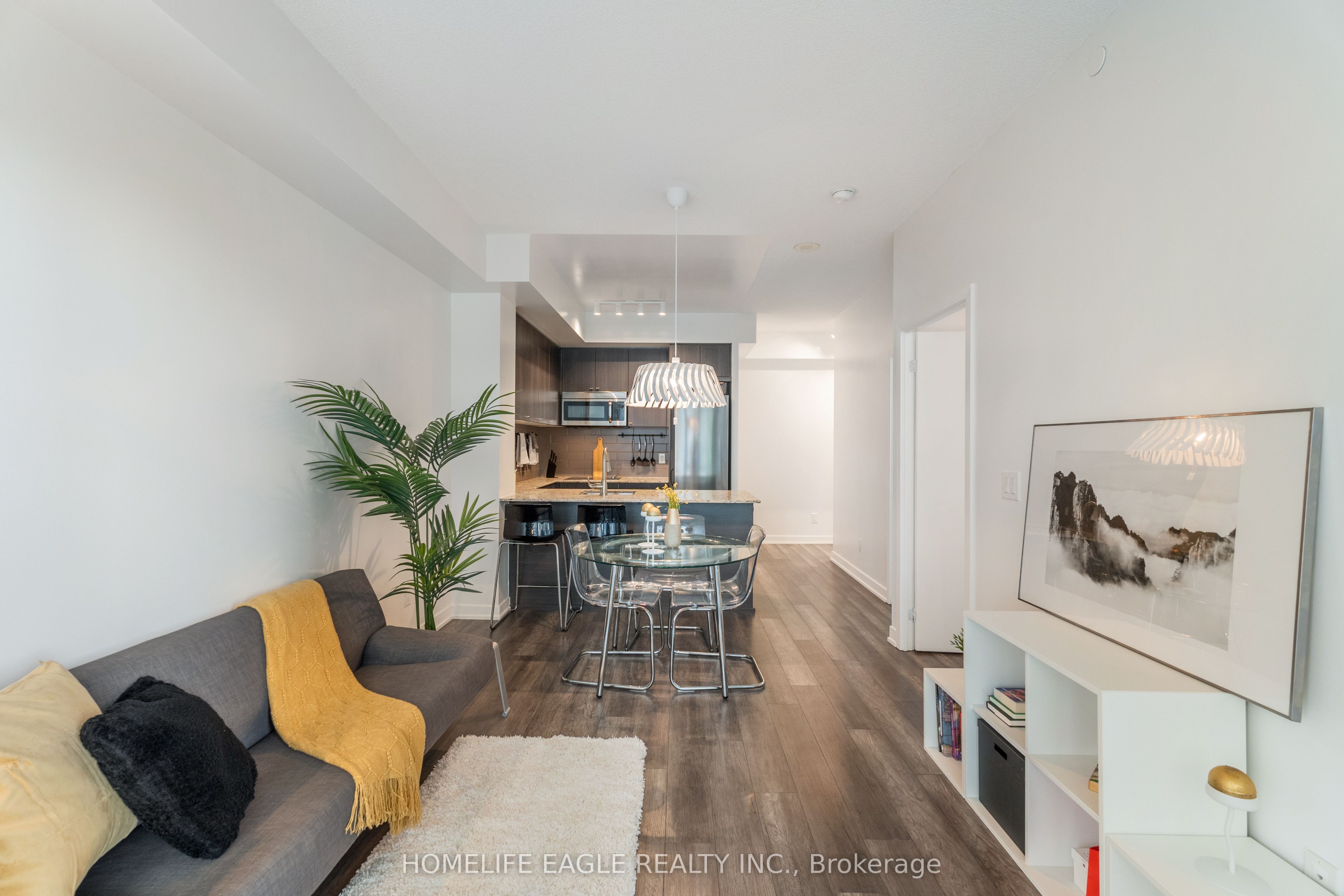 18 Rean Drive, #222