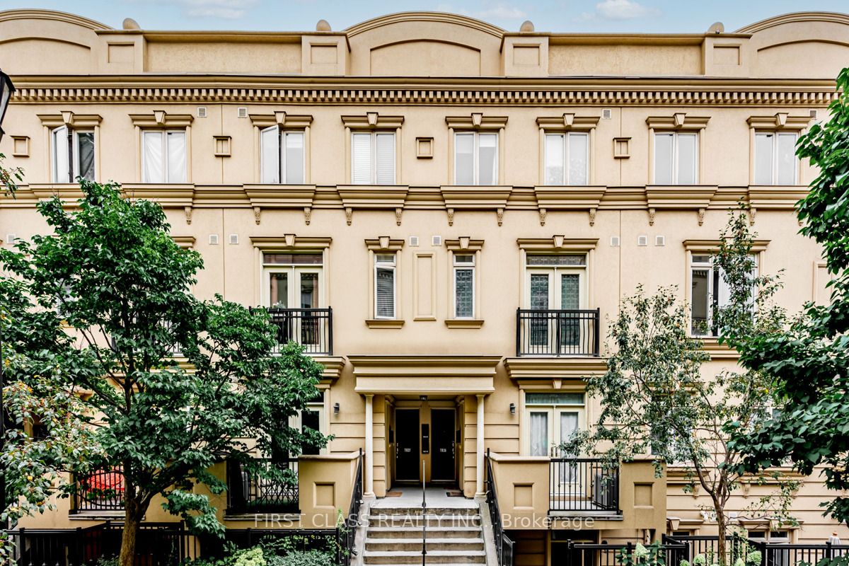 78 Carr Street, #25