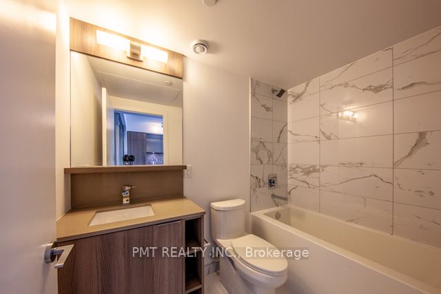 85 Wood Street #1617
