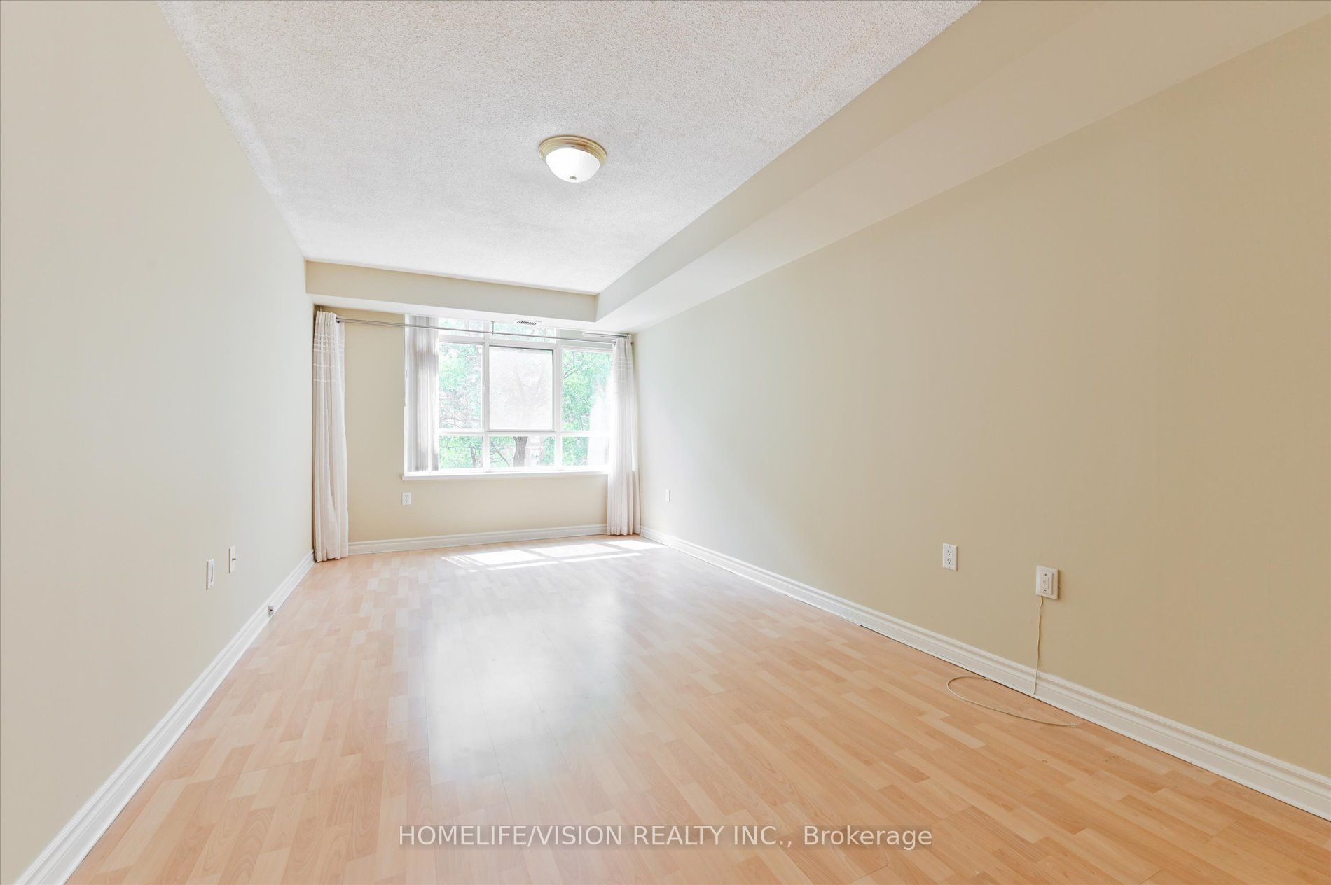 115 Bonis Avenue, #308