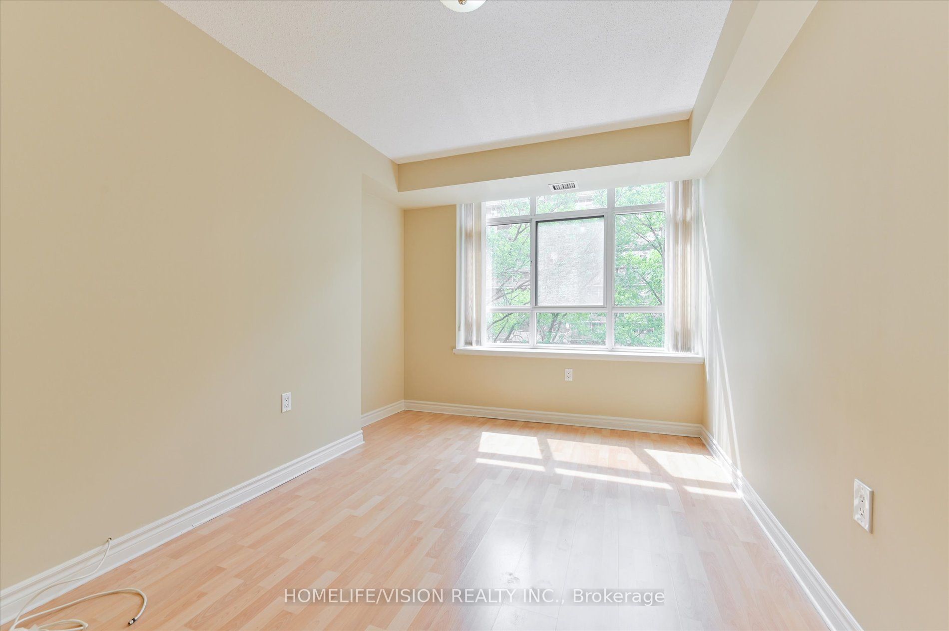 115 Bonis Avenue, #308