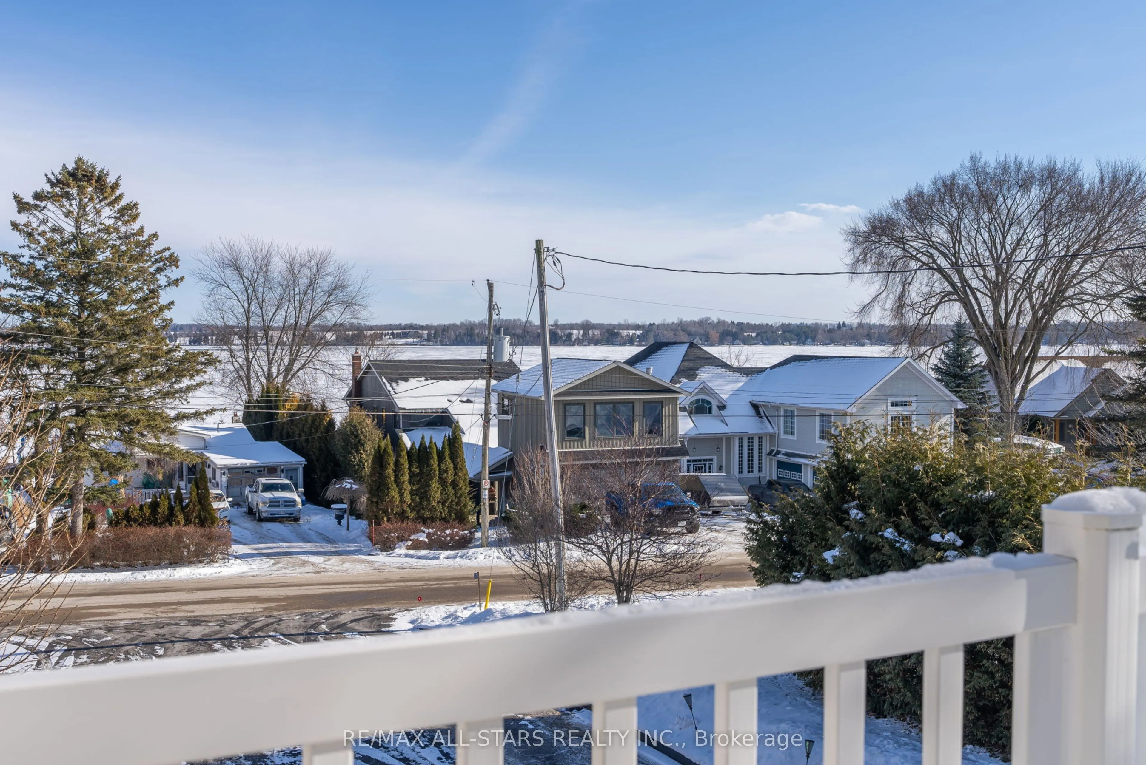 2 Honeys Beach Road