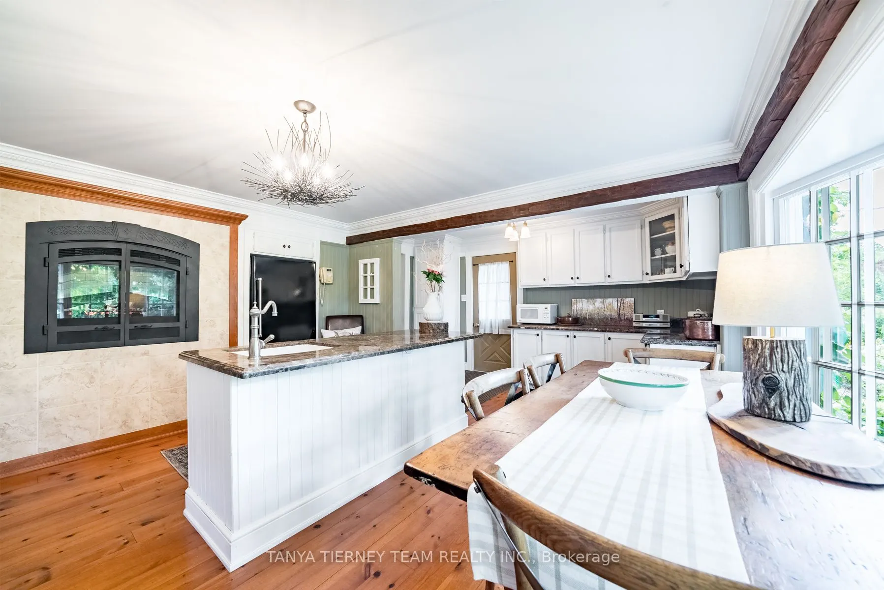 130 Myrtle Road E