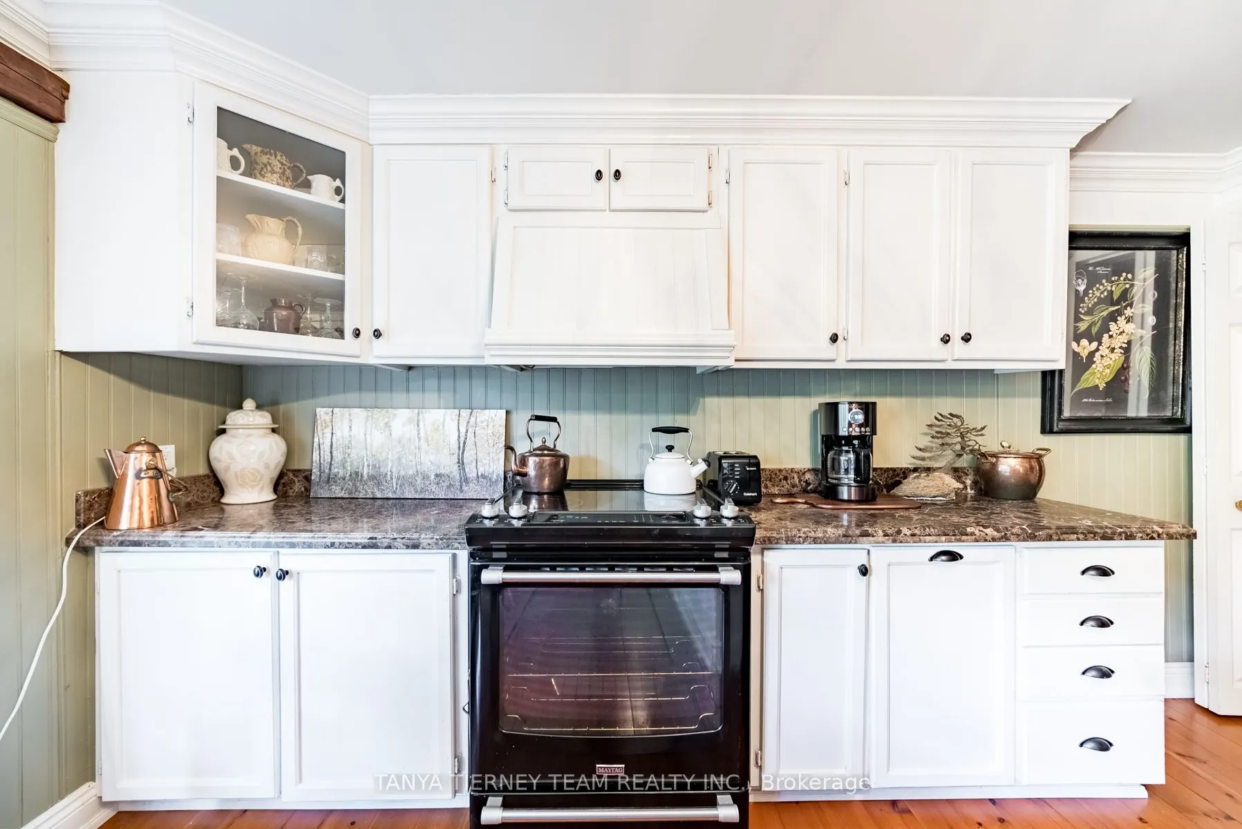 130 Myrtle Road E