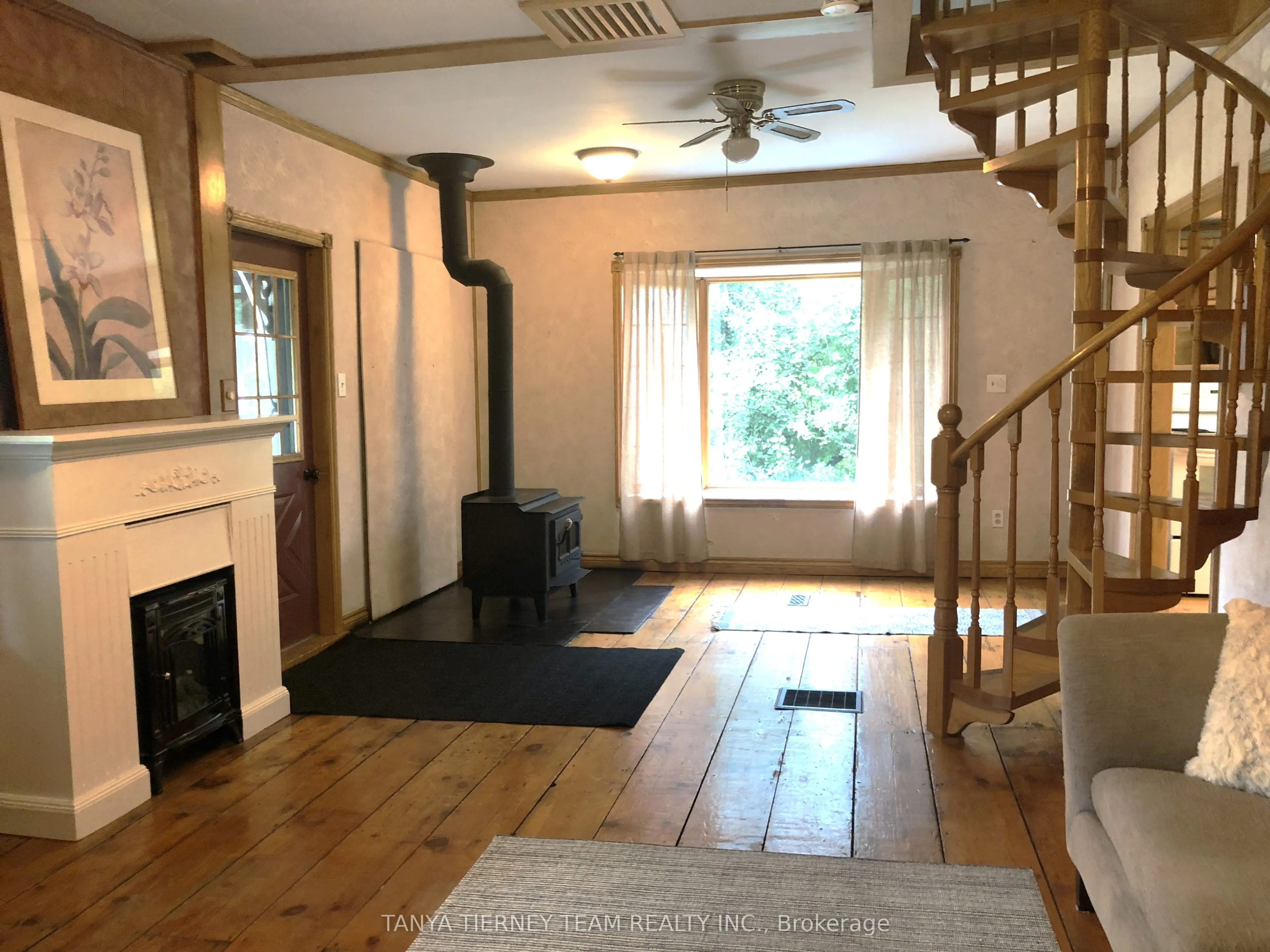 130 Myrtle Road E