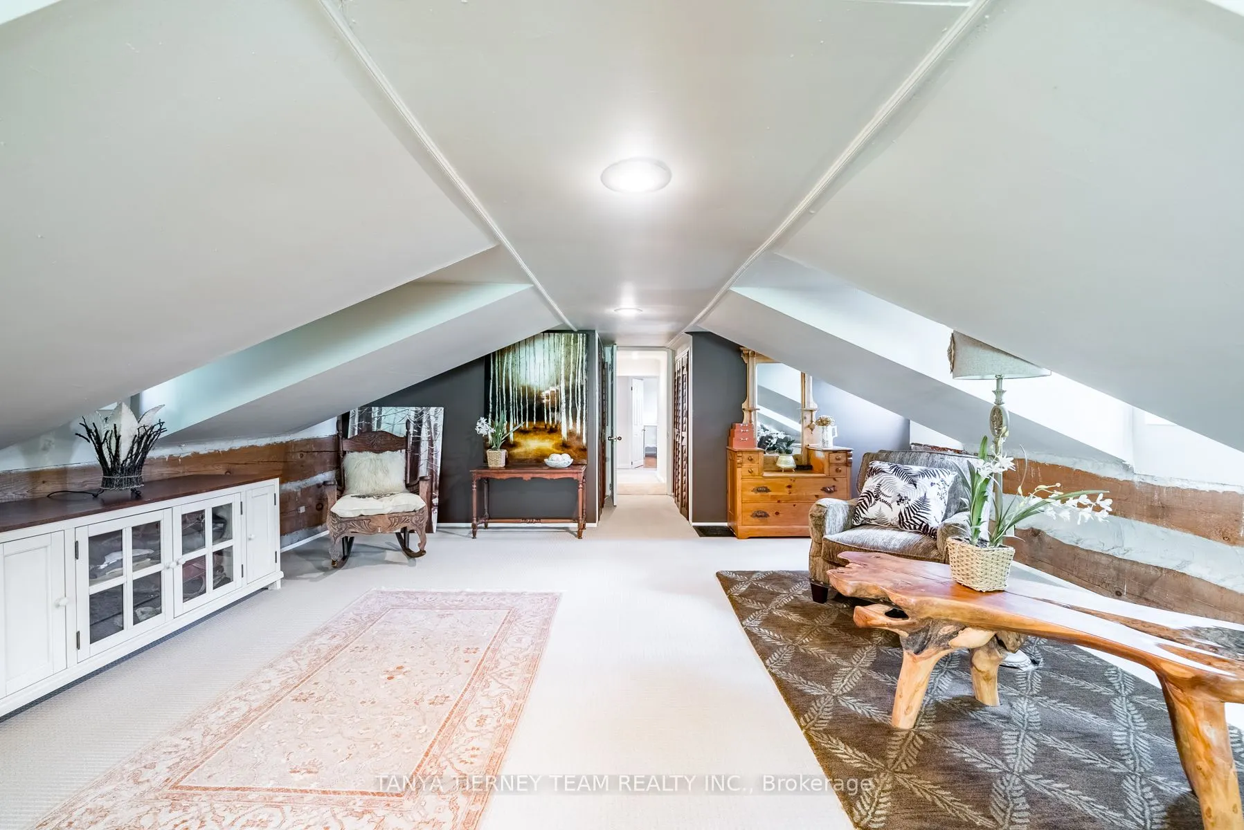 130 Myrtle Road E