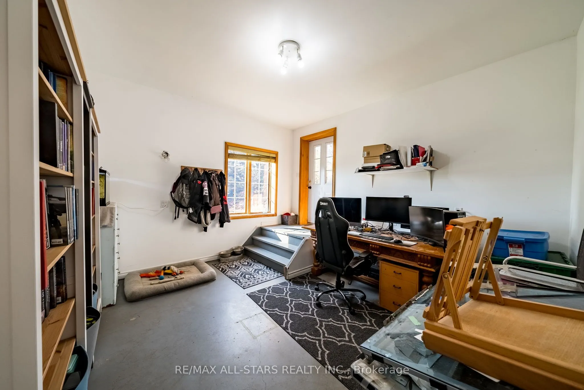 100 Snow Ridge Court