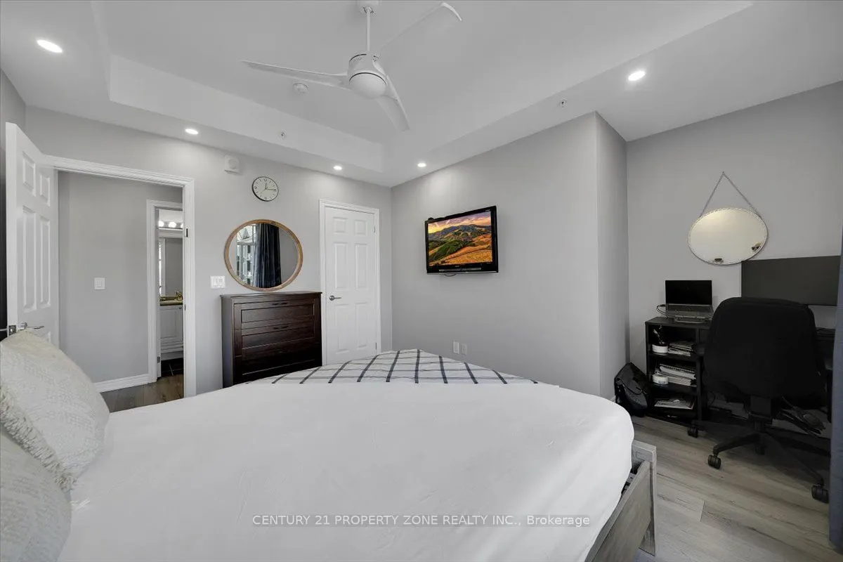 650 Gordon Street, #303