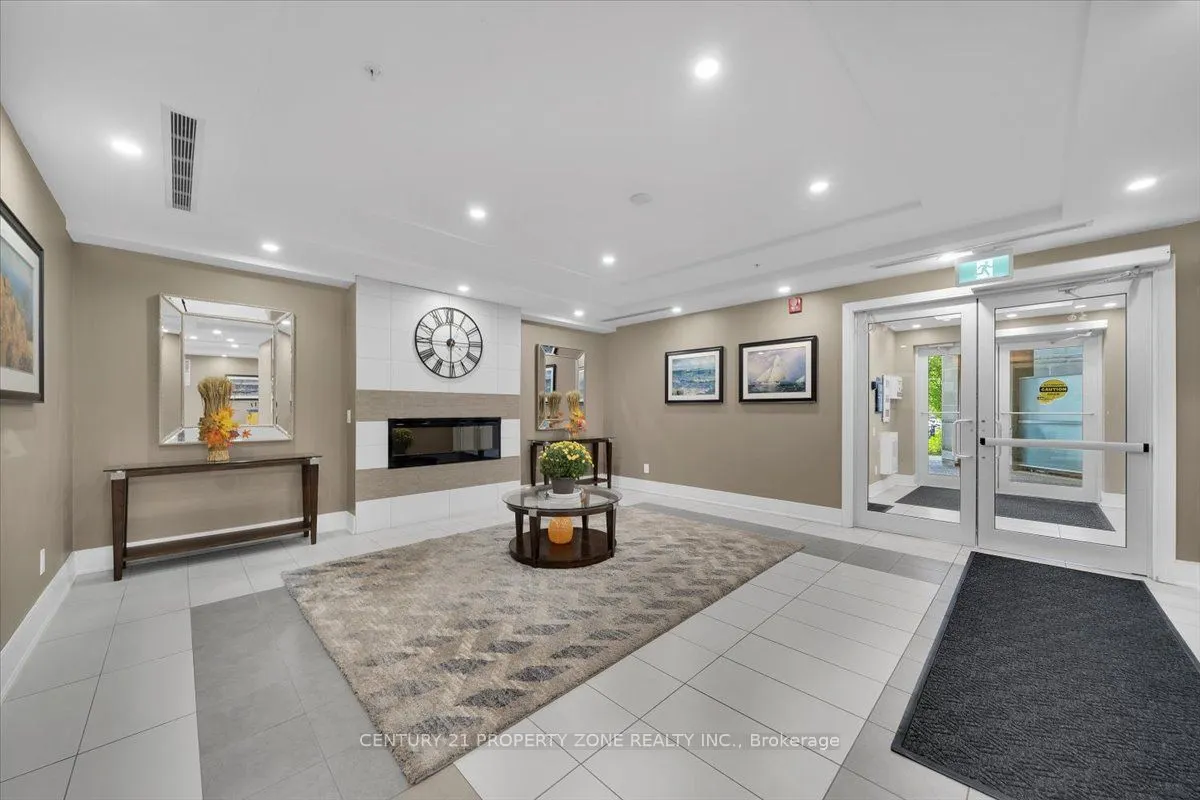 650 Gordon Street, #303