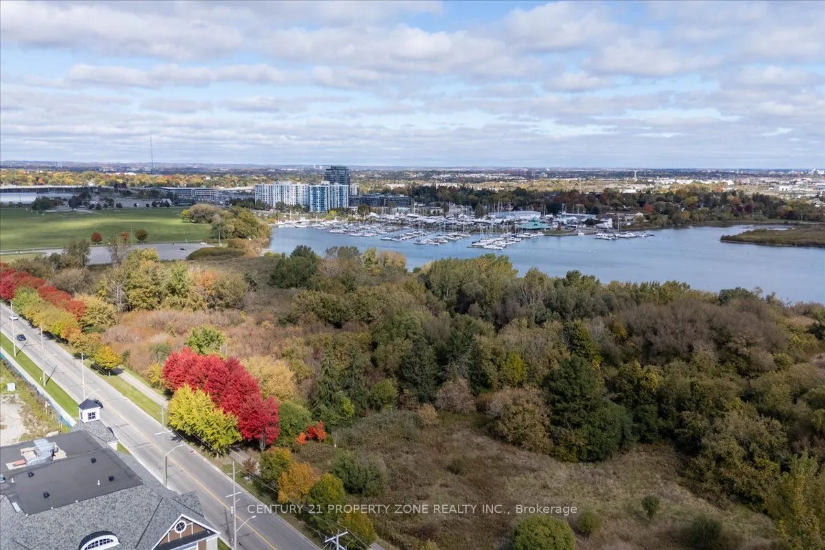 650 Gordon Street, #303