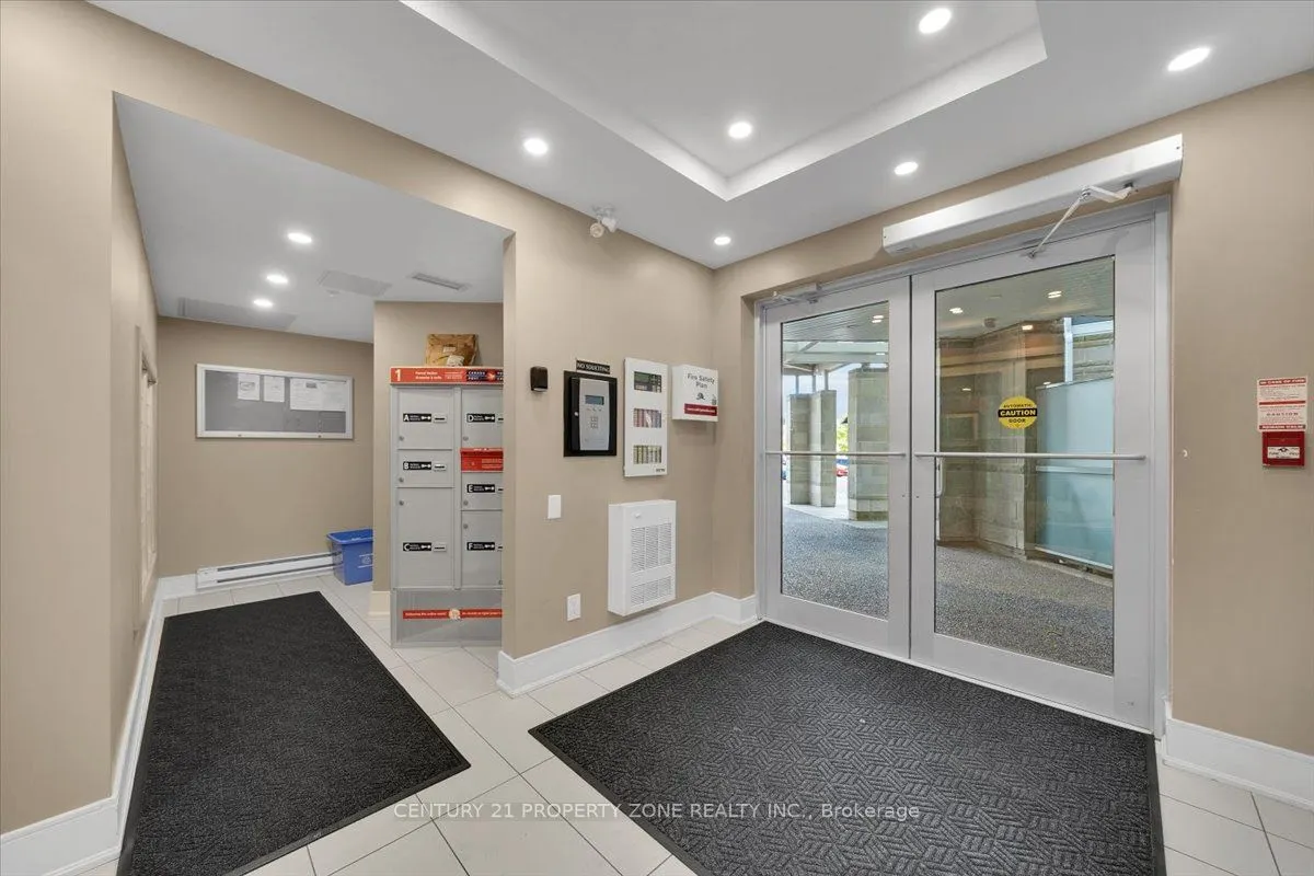 650 Gordon Street, #303