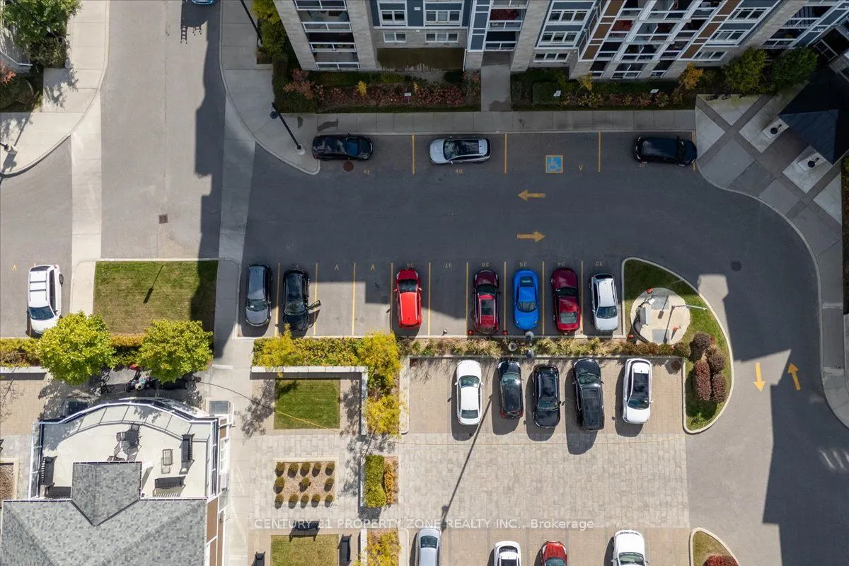 650 Gordon Street, #303