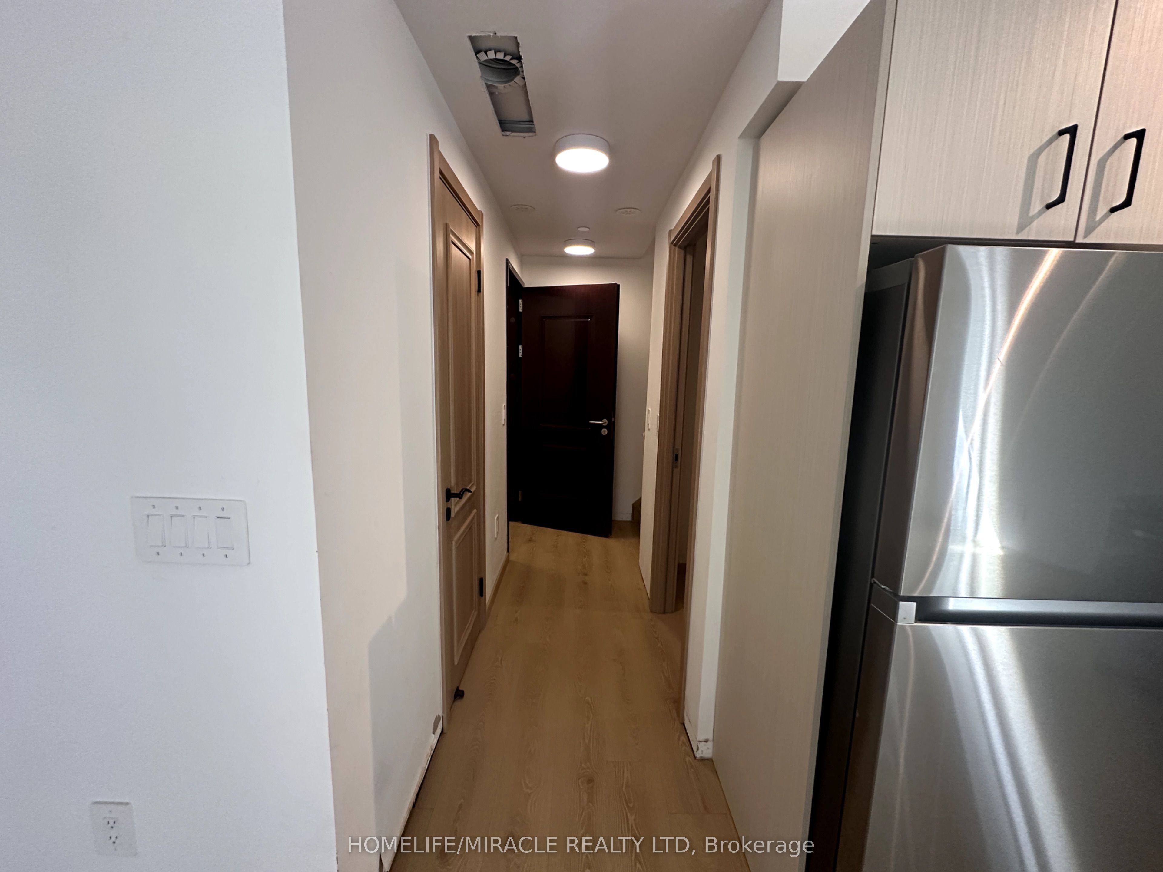 3425 Sheppard Avenue E, #C3-312