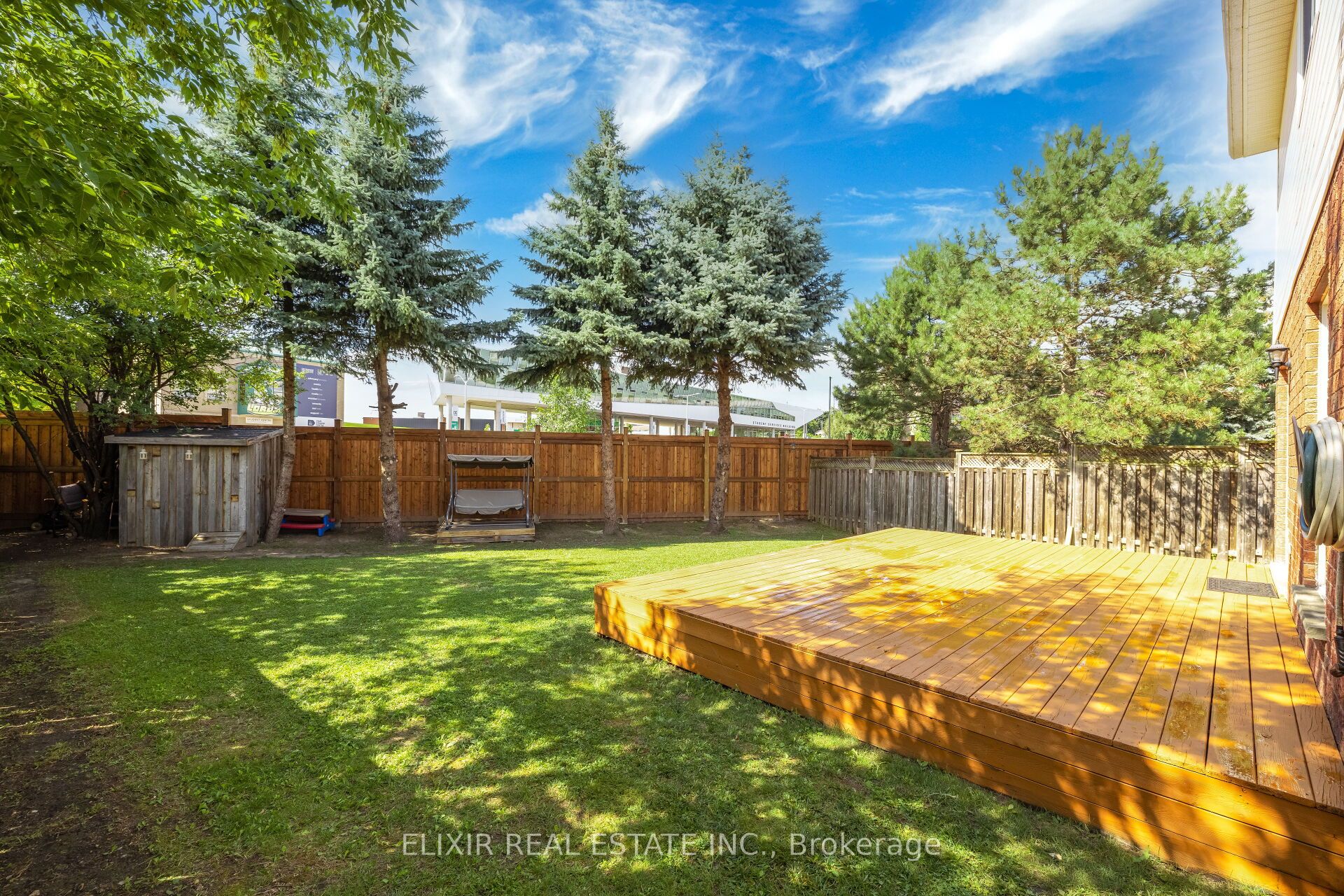 1875 Dalhousie Crescent