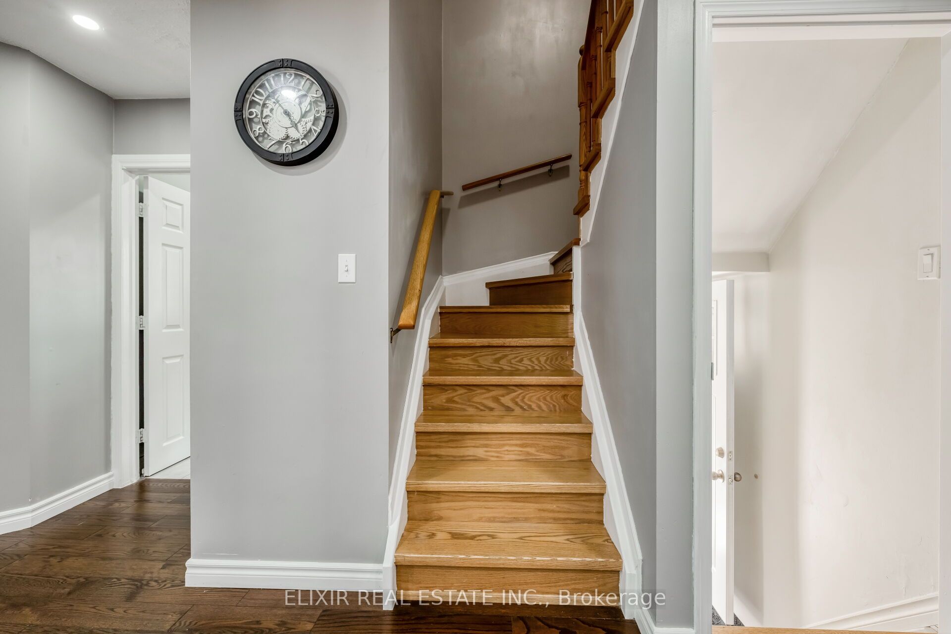1875 Dalhousie Crescent