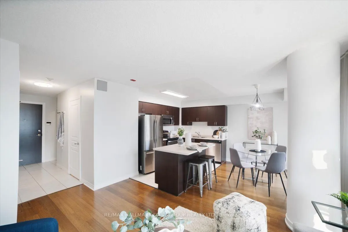 1600 Charles Street #401