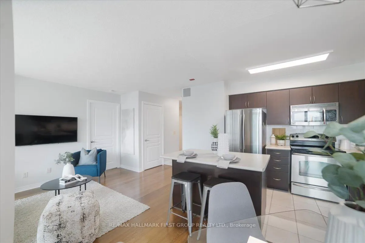 1600 Charles Street #401