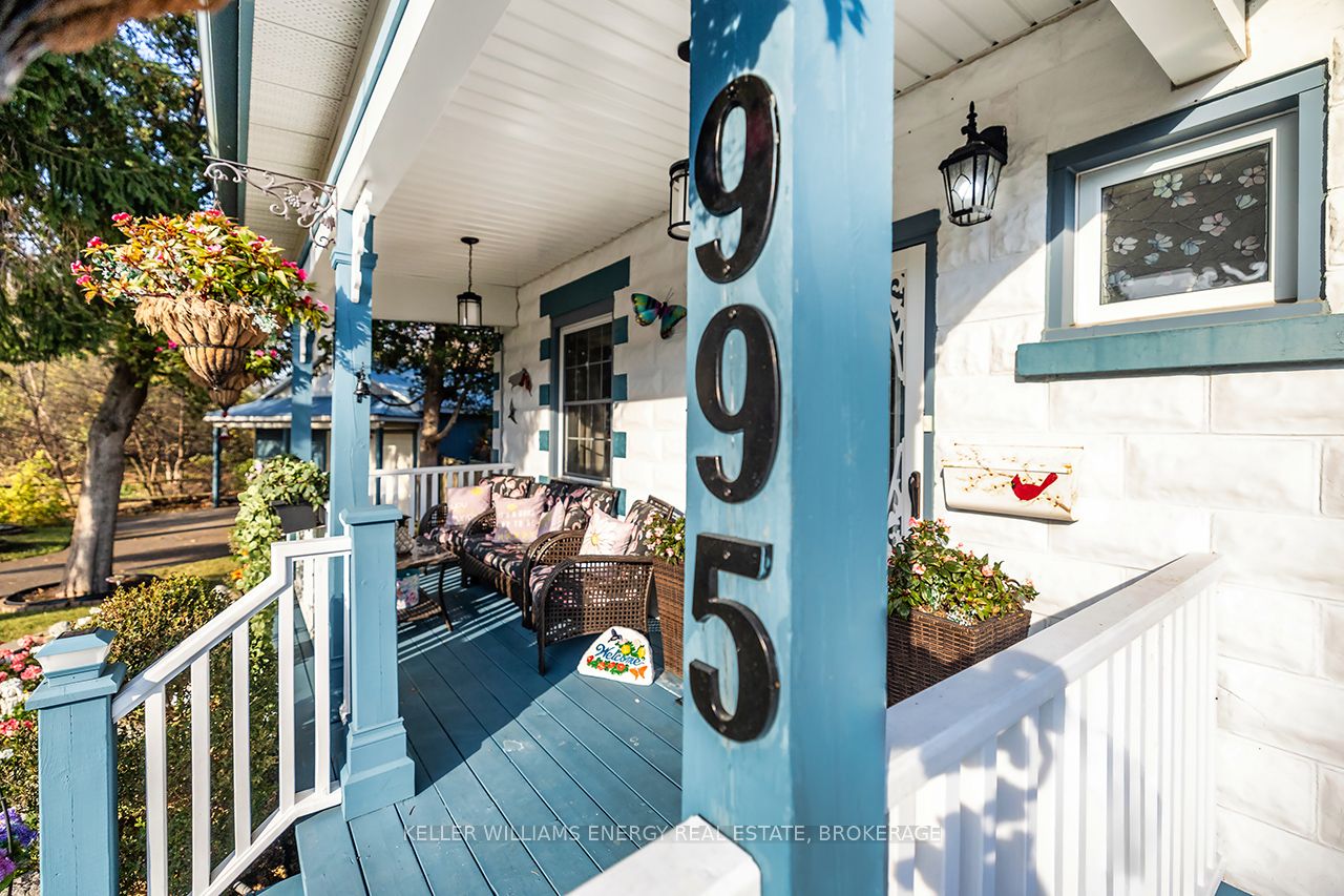 995 Cedar Street
