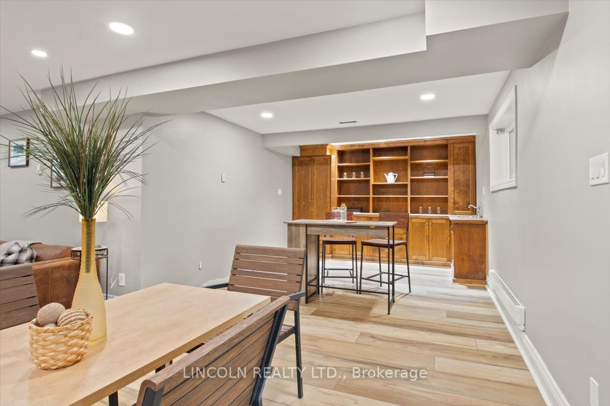 458 Rougemount Drive