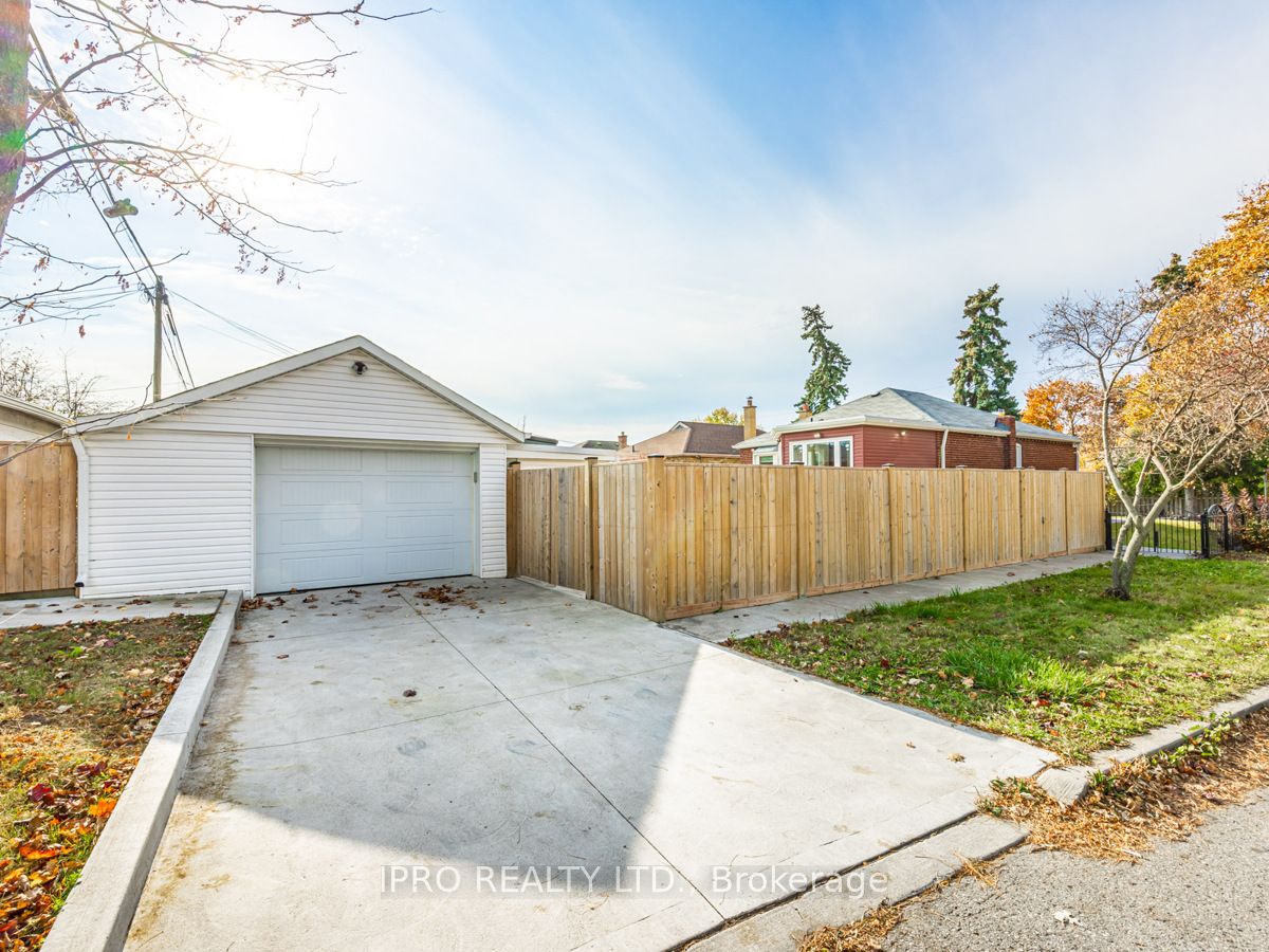 55 Lilian Drive