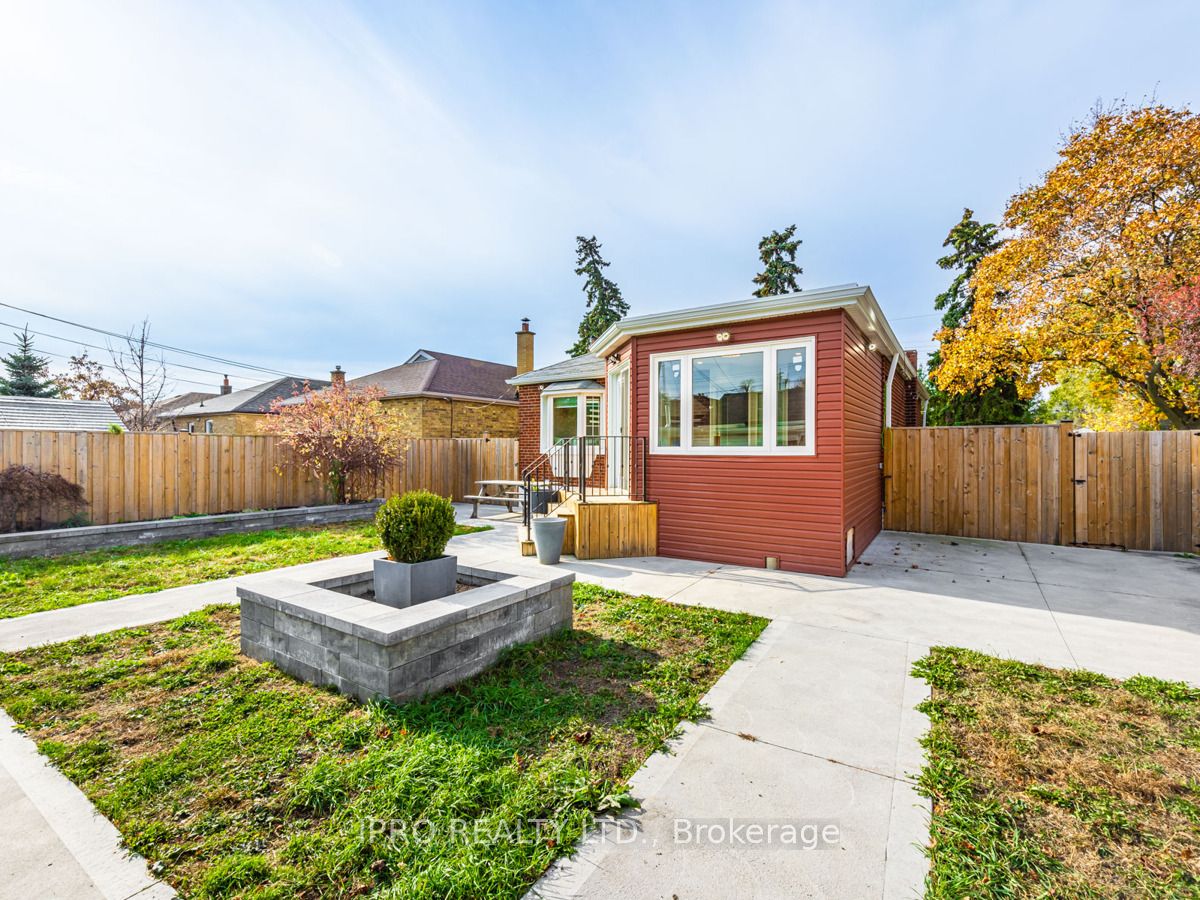 55 Lilian Drive