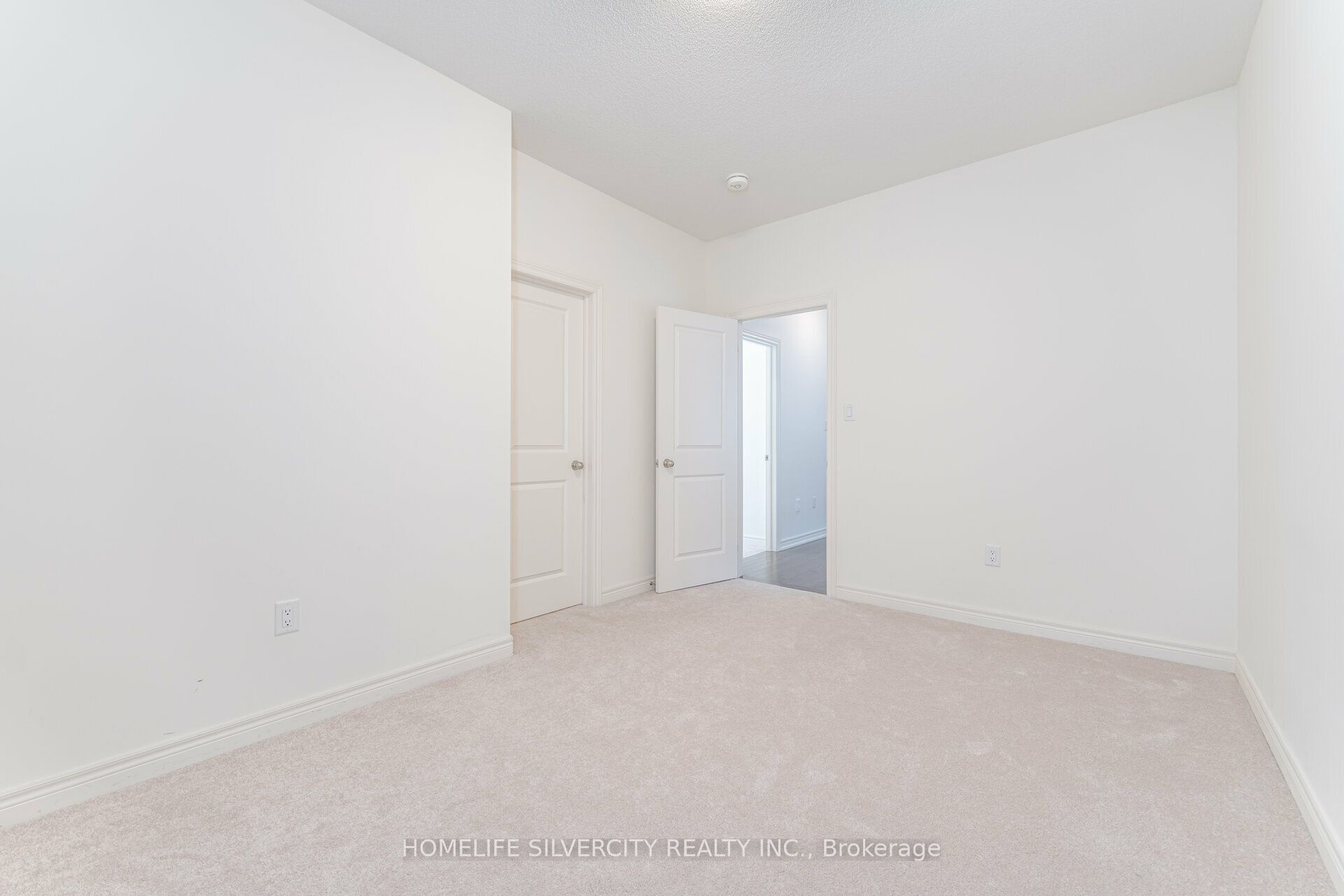 24 Dumaine Street