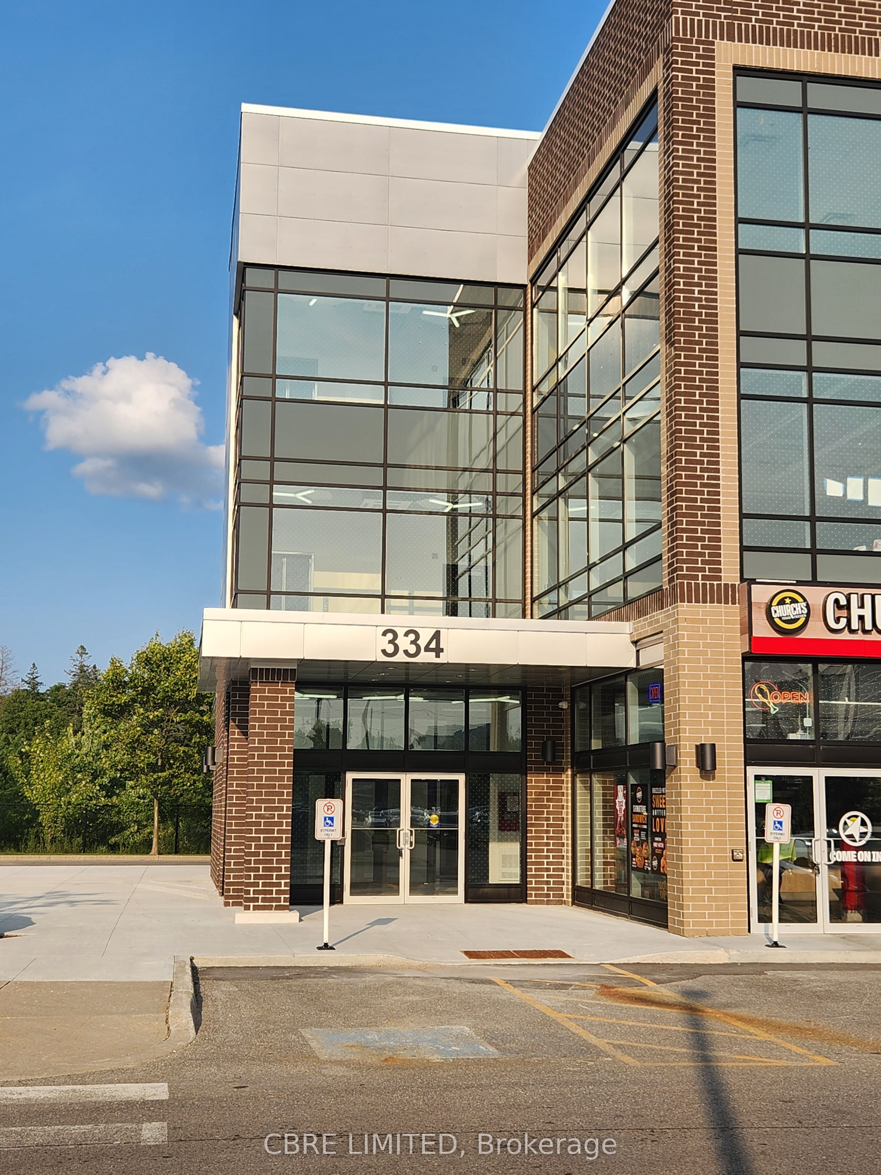 334 Rossland Avenue E, #2nd Fl
