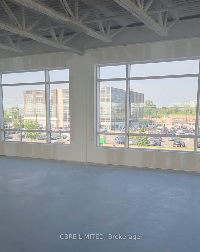 334 Rossland Avenue E, #2nd Fl