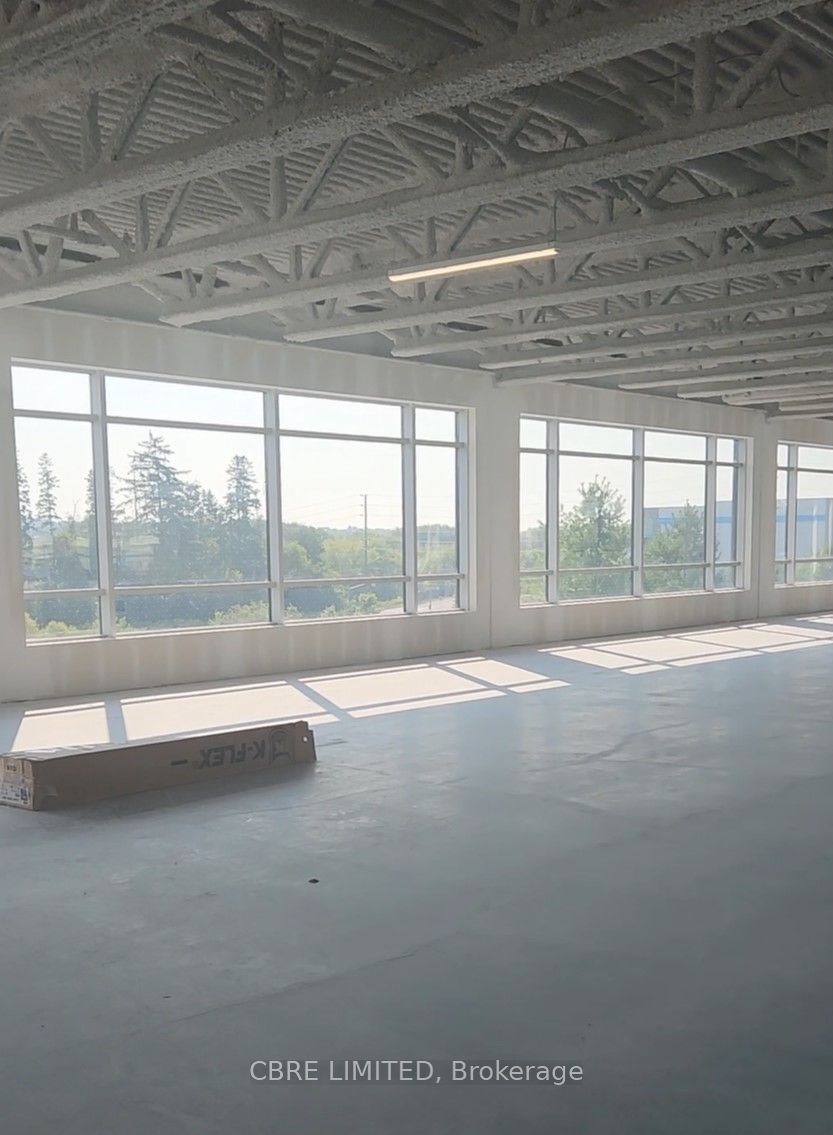 334 Rossland Avenue E, #2nd Fl
