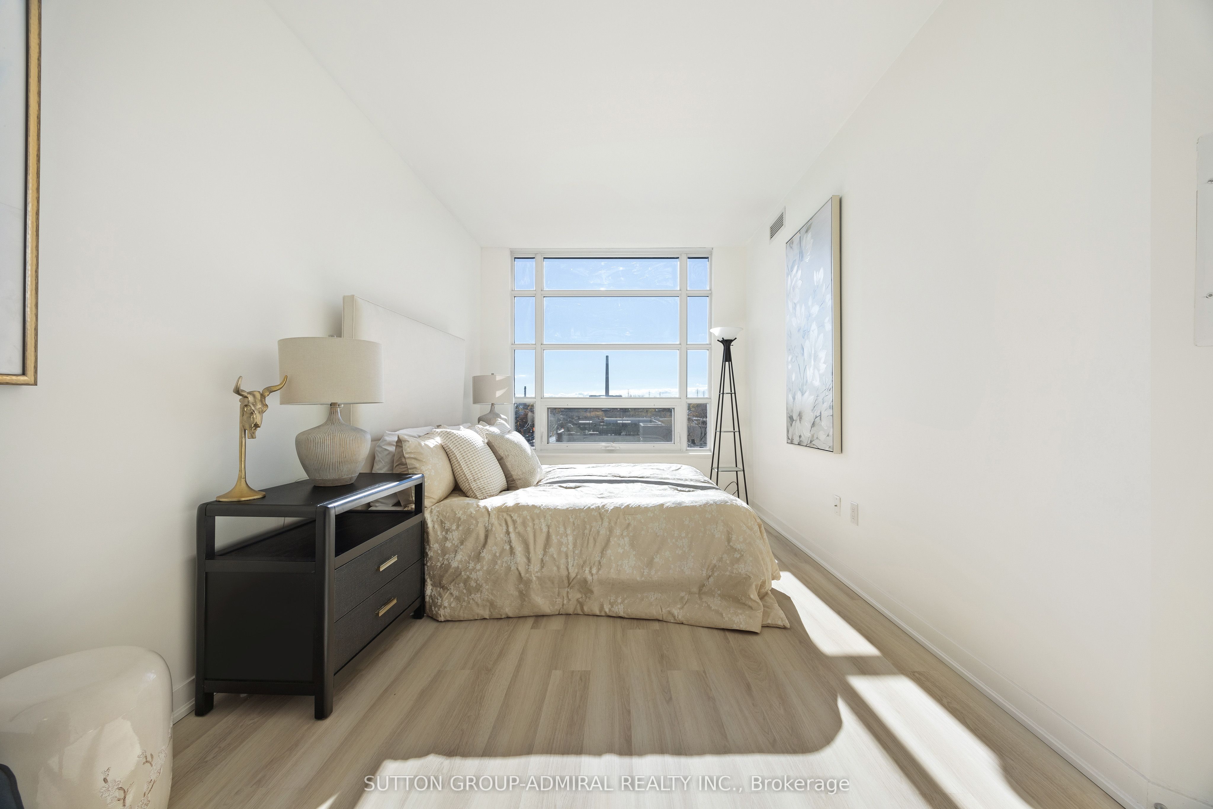 88 Colgate Avenue, #519