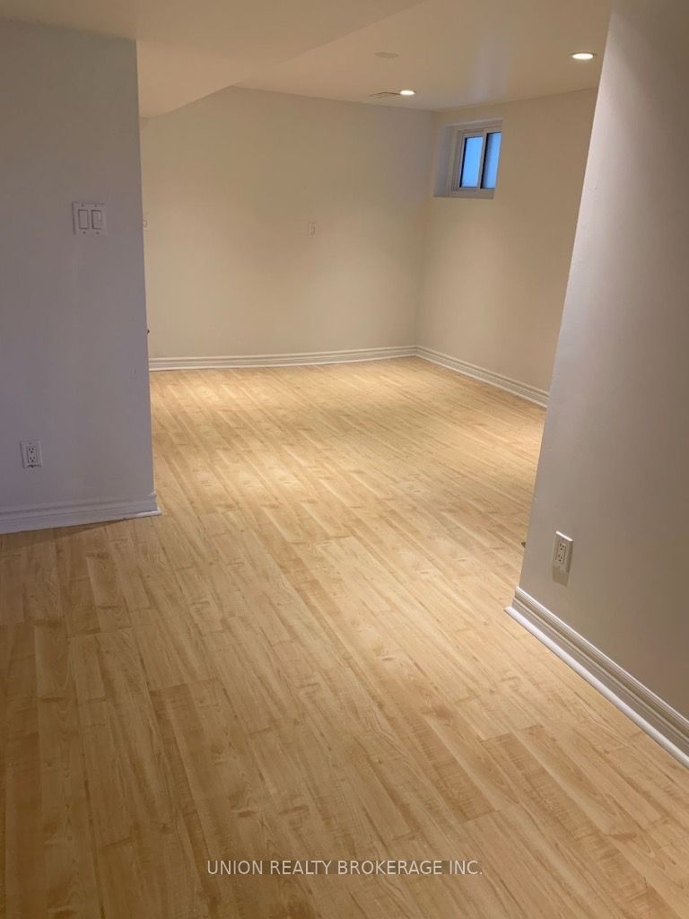 99 Boultbee Avenue, #Lower