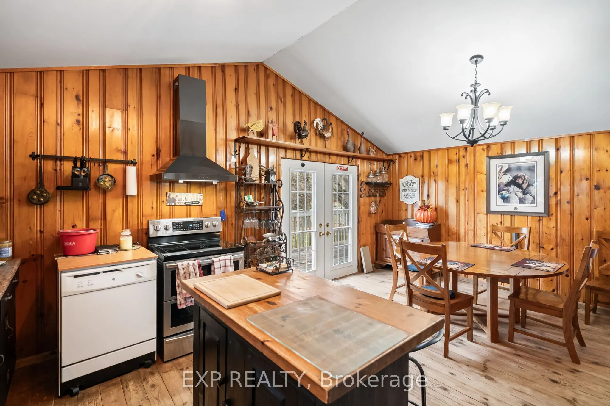 772 Townline Road W