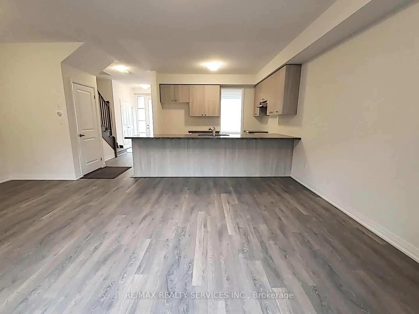 225 Coronation Road