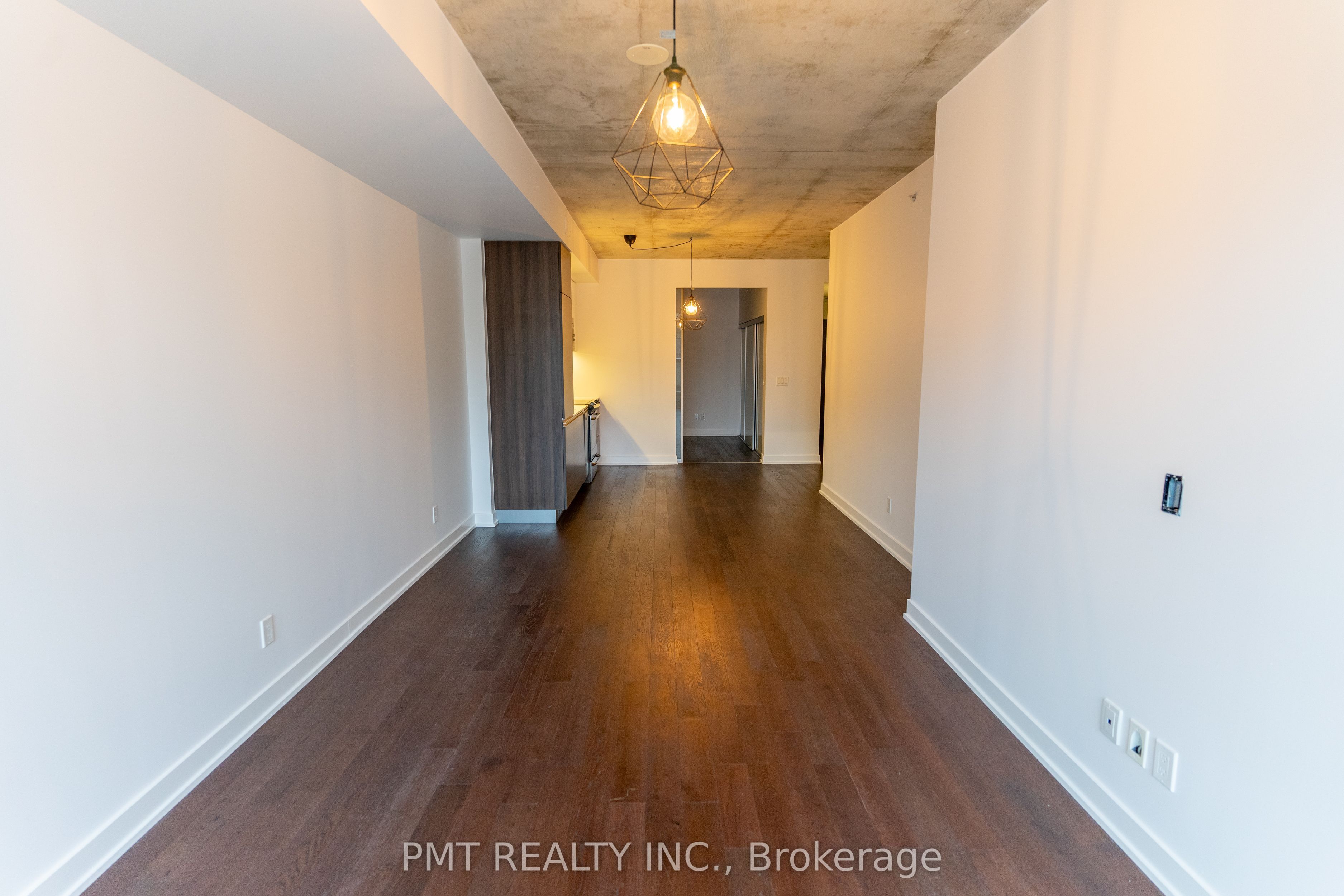 1238 Dundas Street E #310