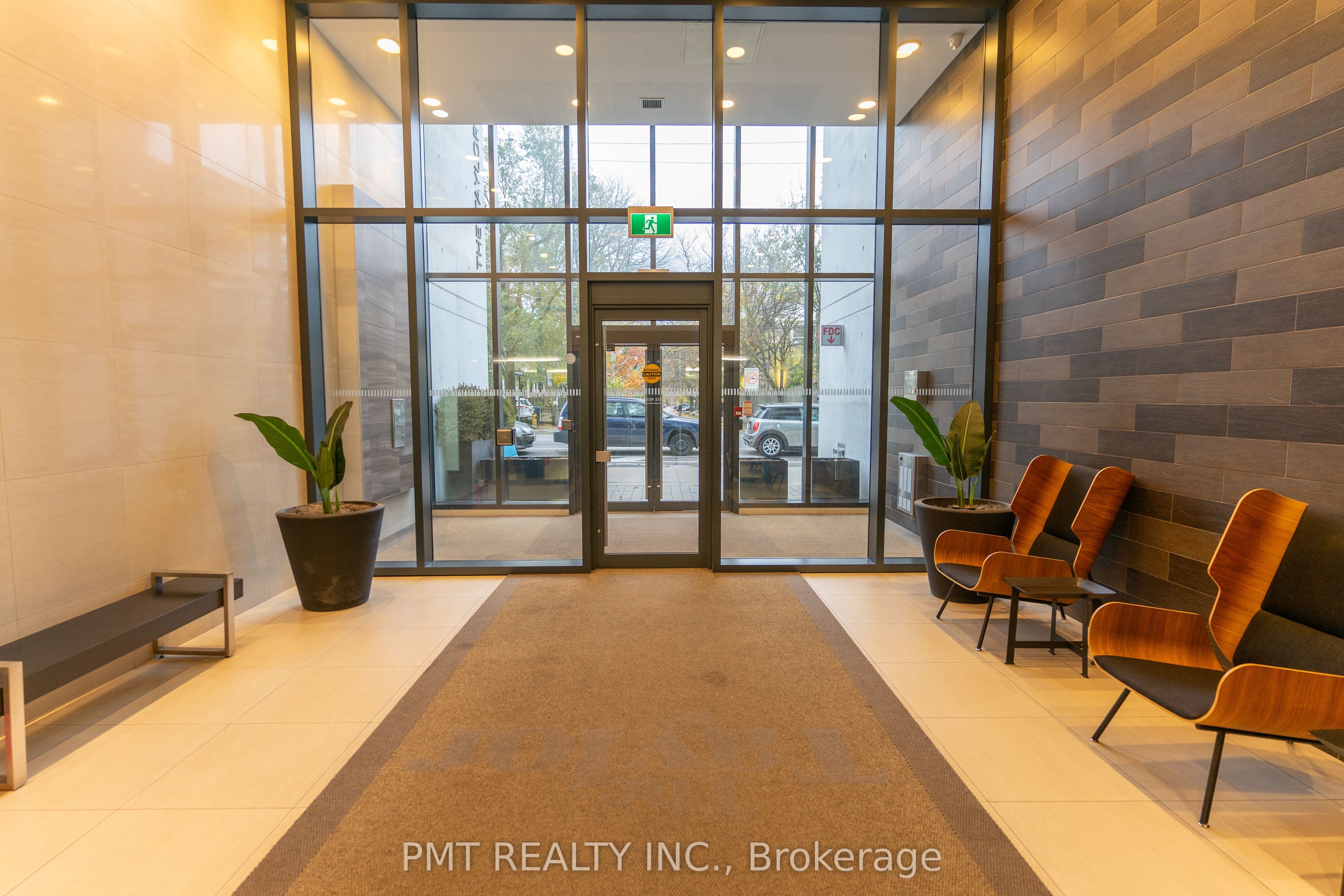 1238 Dundas Street E #310
