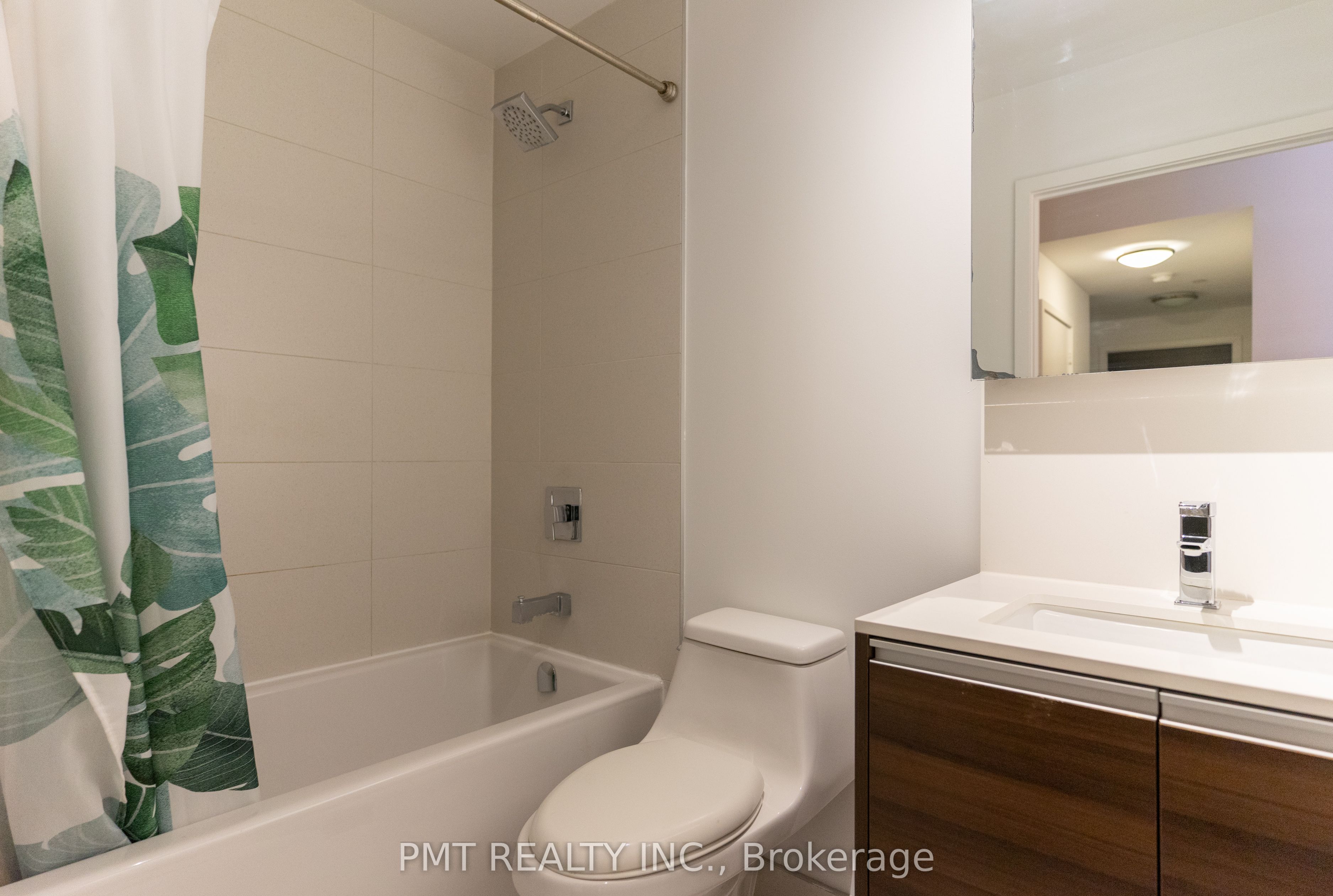1238 Dundas Street E #310