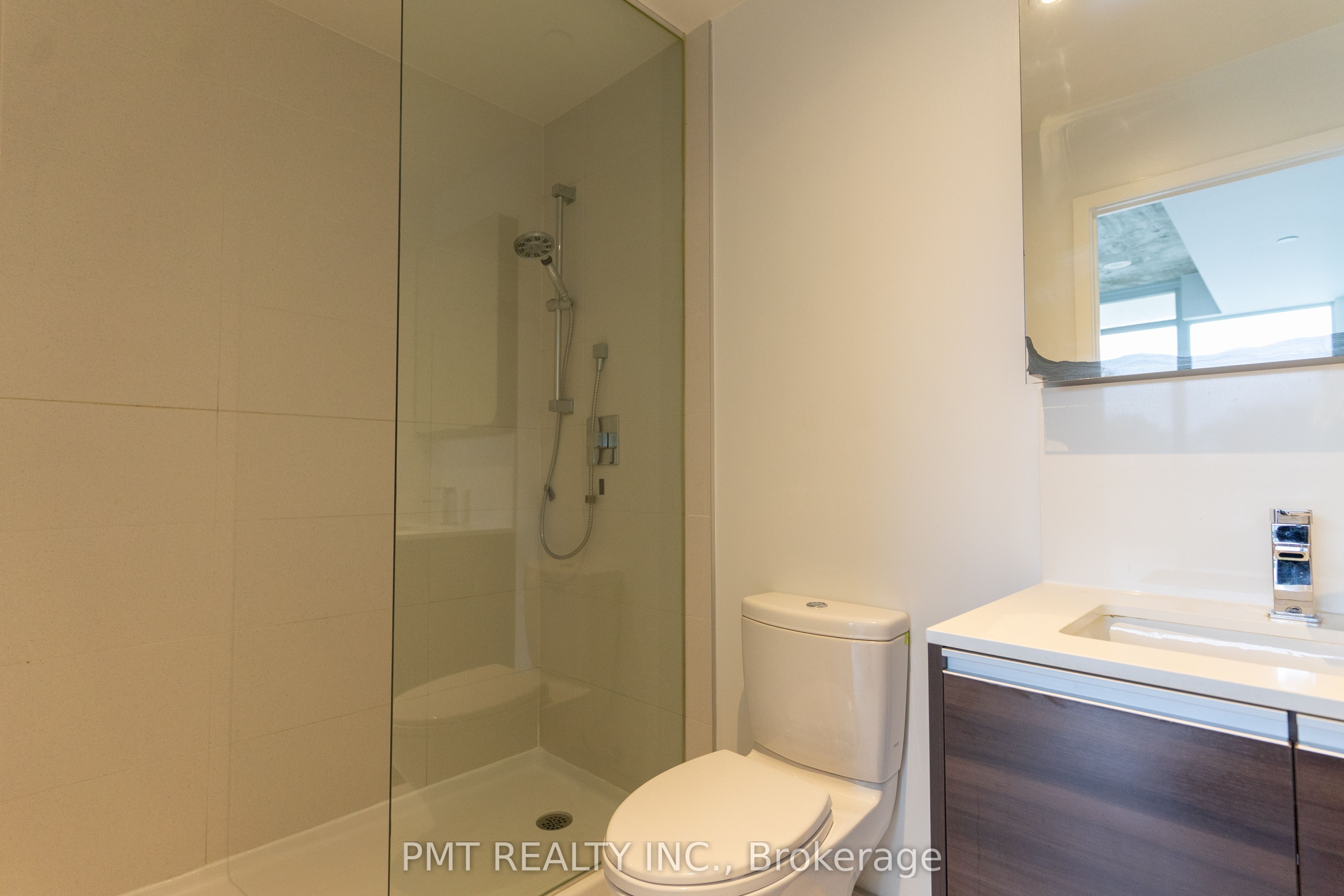 1238 Dundas Street E #310
