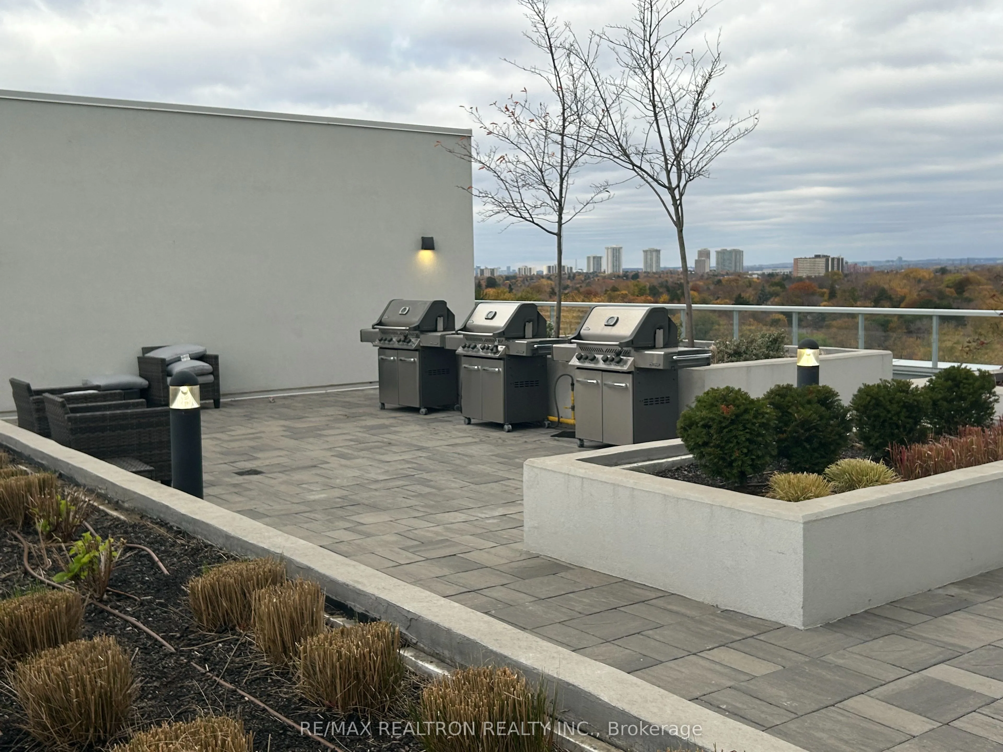 3220 Sheppard Avenue E #218
