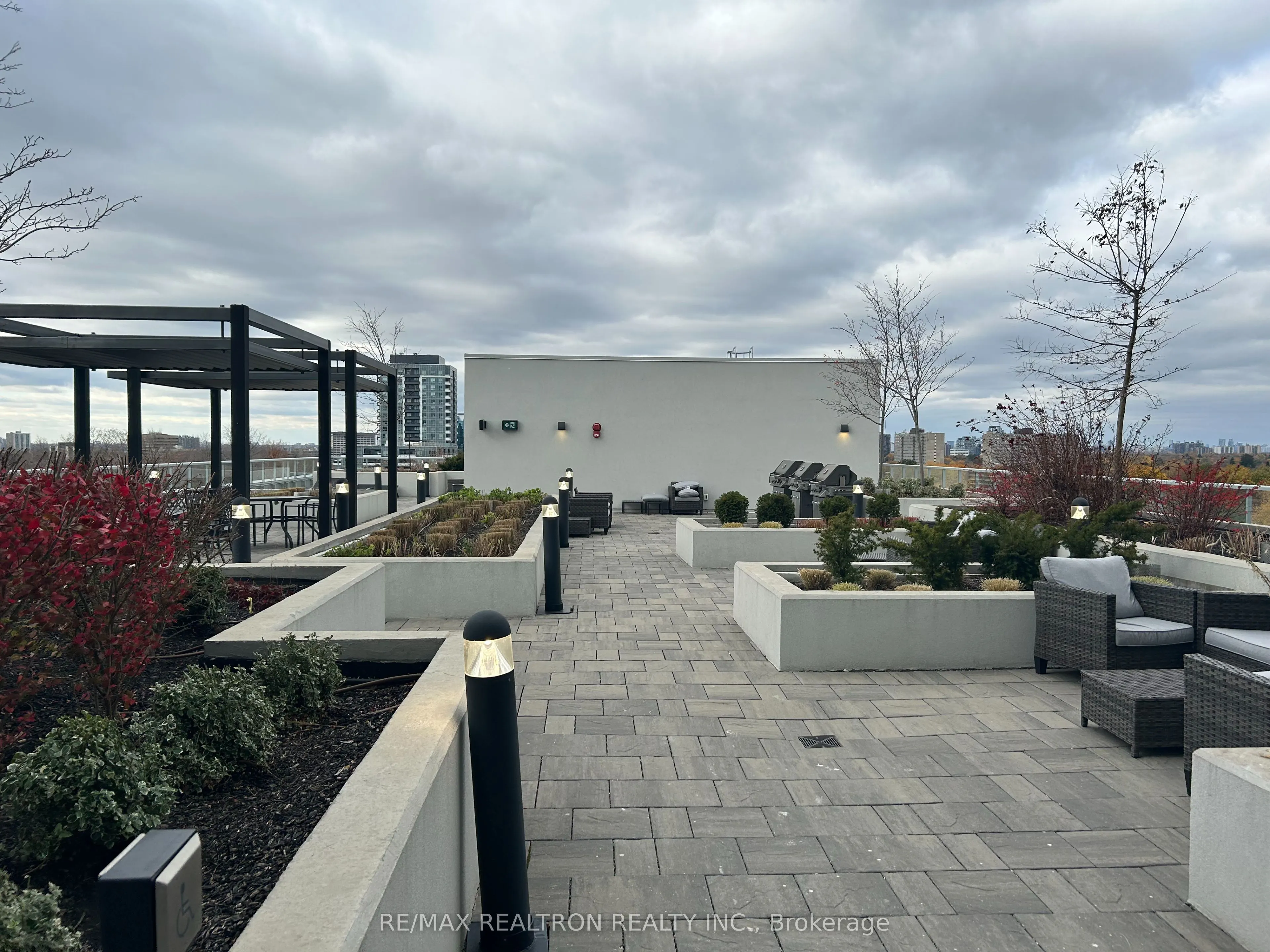 3220 Sheppard Avenue E #218