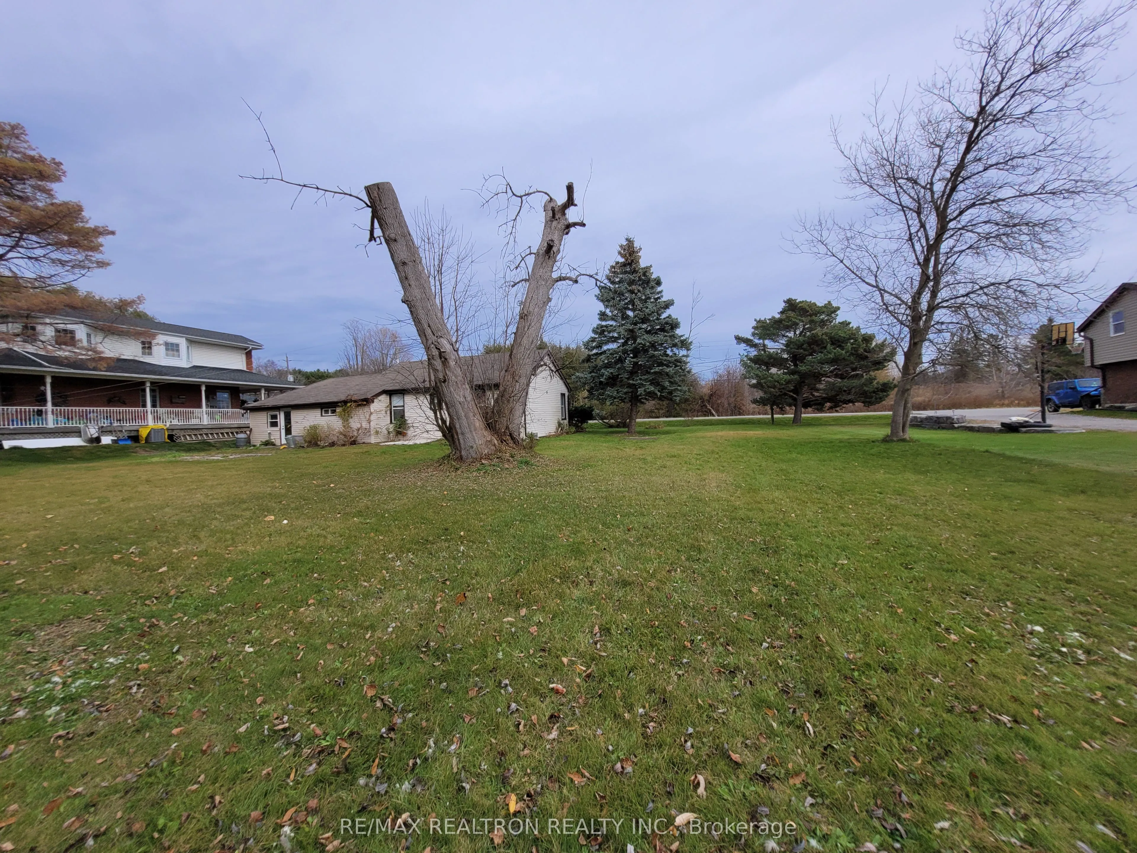 2658 Solina Road