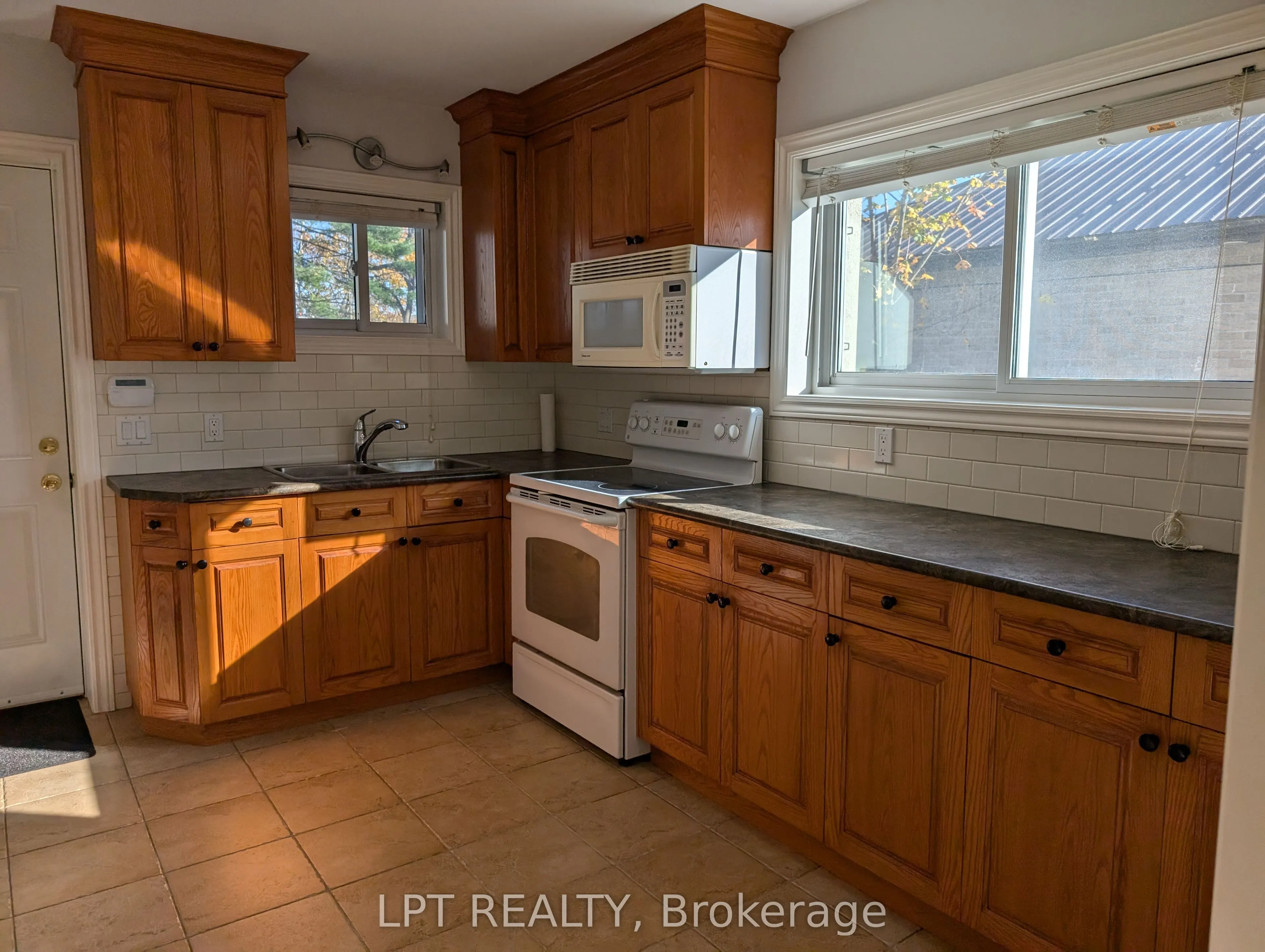9 Atkinson Avenue #Main