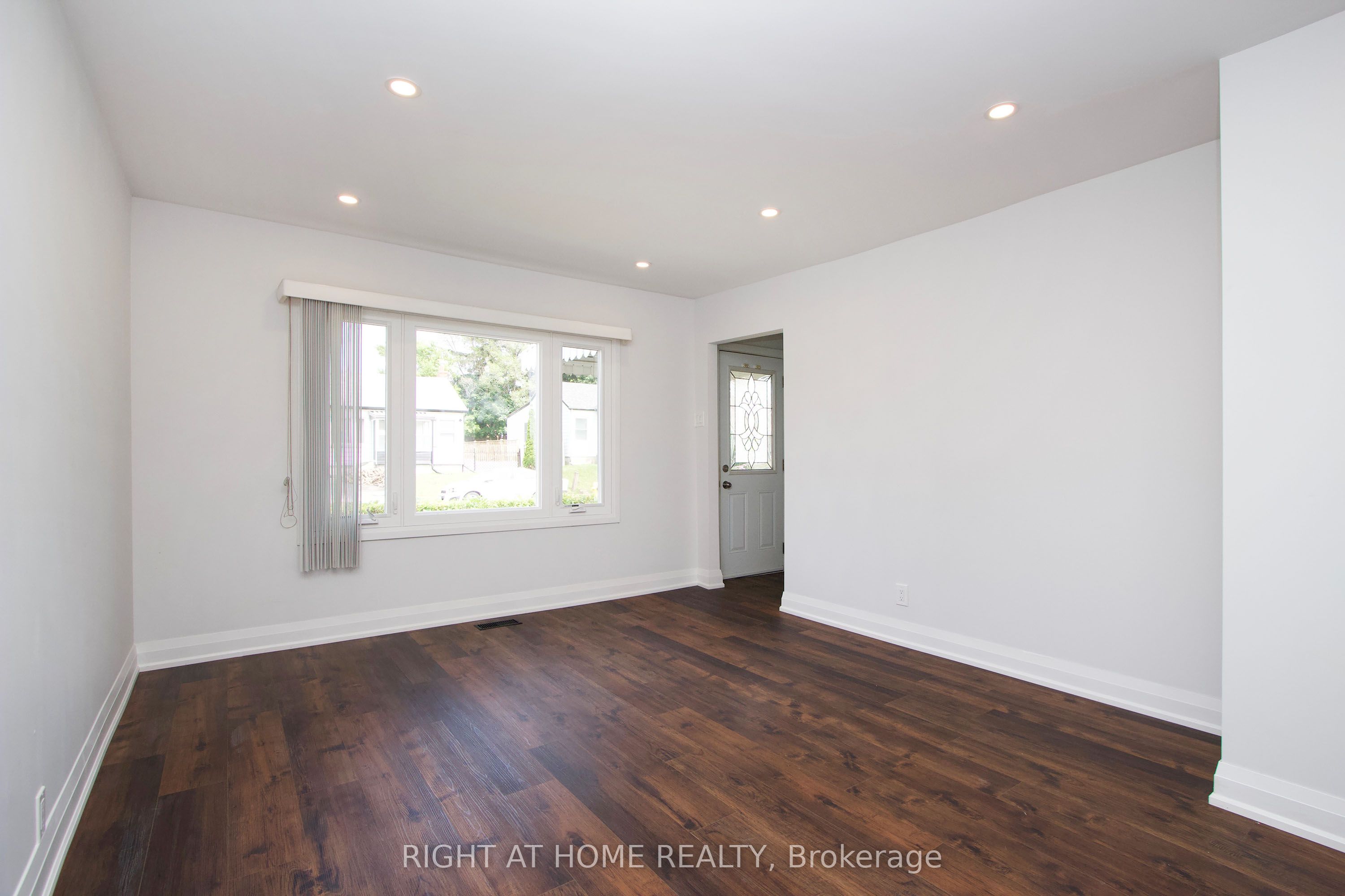 262 Drew Street
