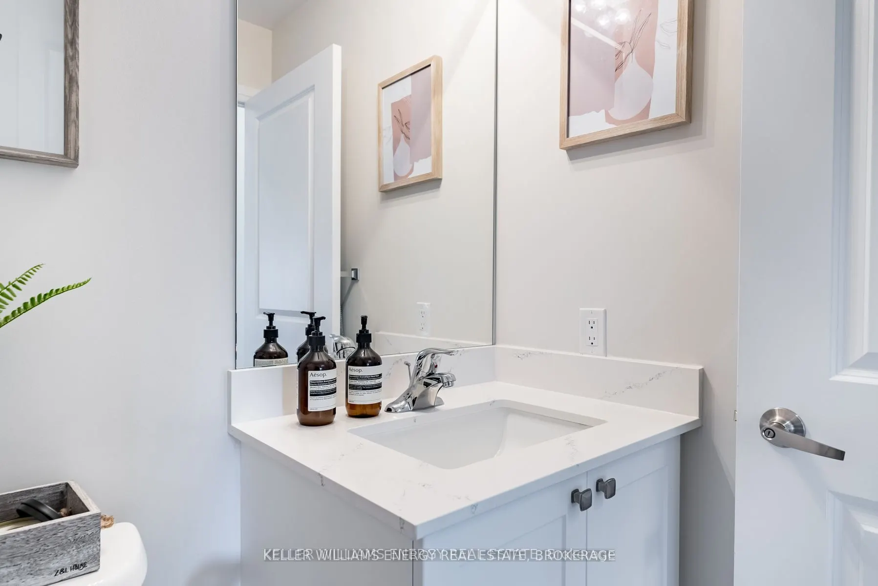 65 Shipway Avenue, #412
