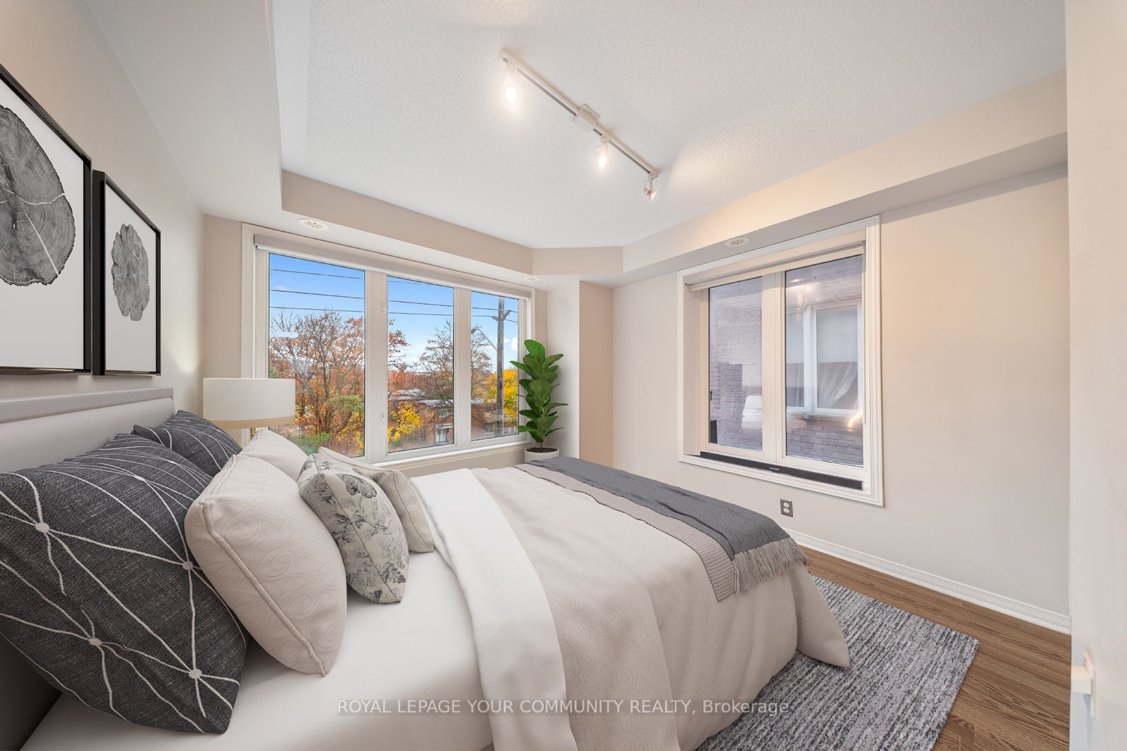651F Warden Avenue #48