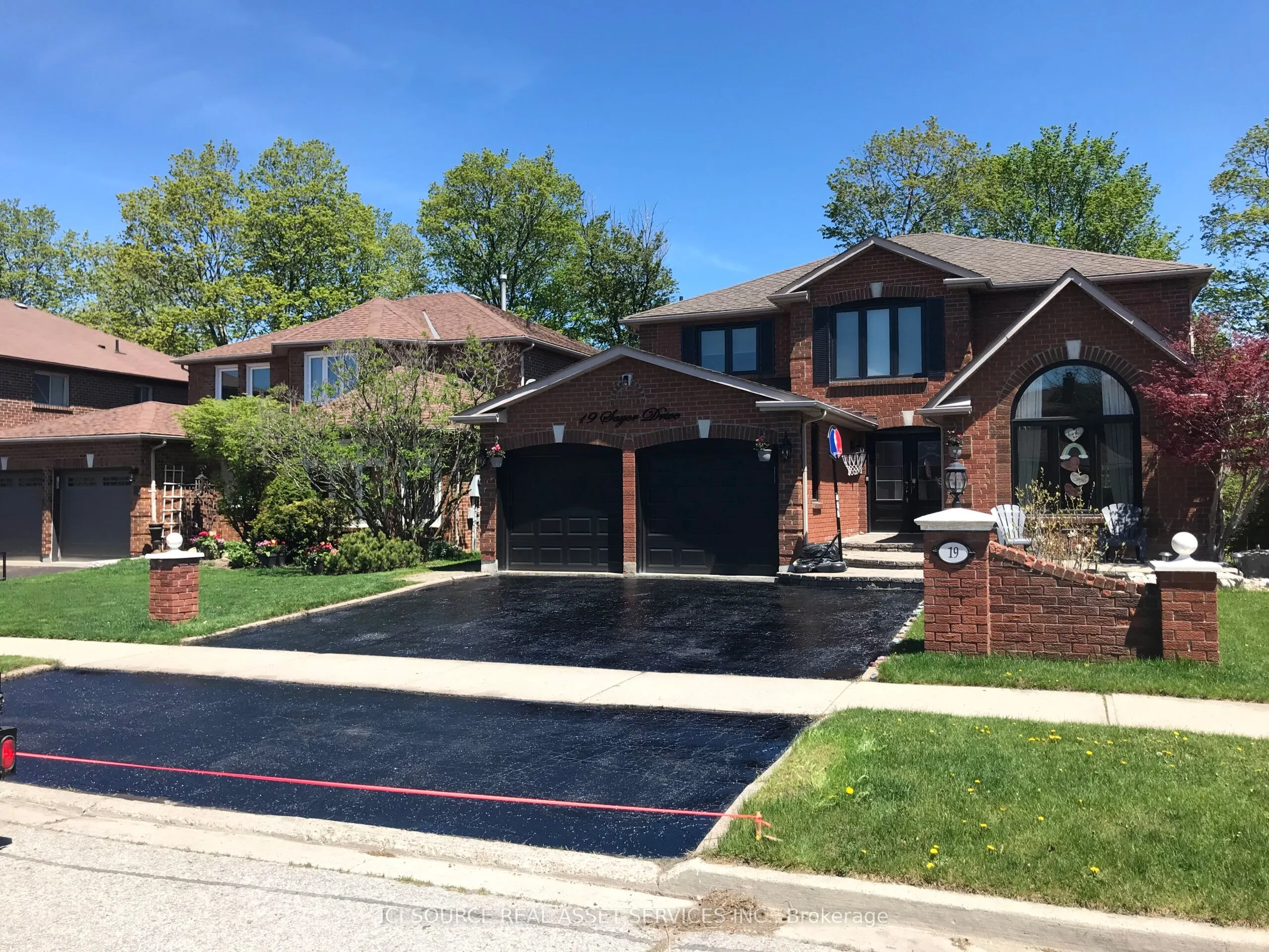 19 Sayor Drive, #Upper